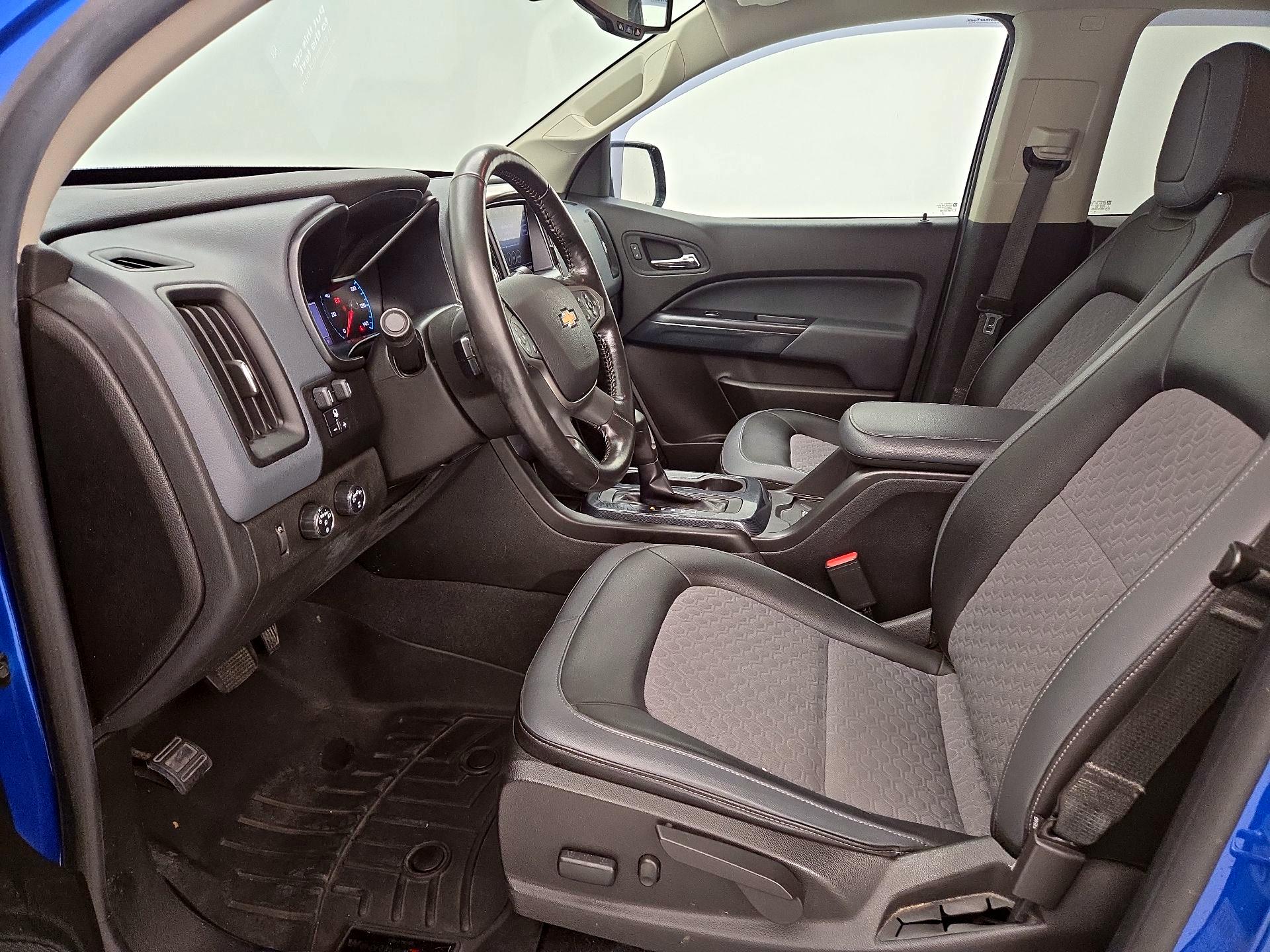 Thumbnail: 2019 Chevrolet Colorado - 11