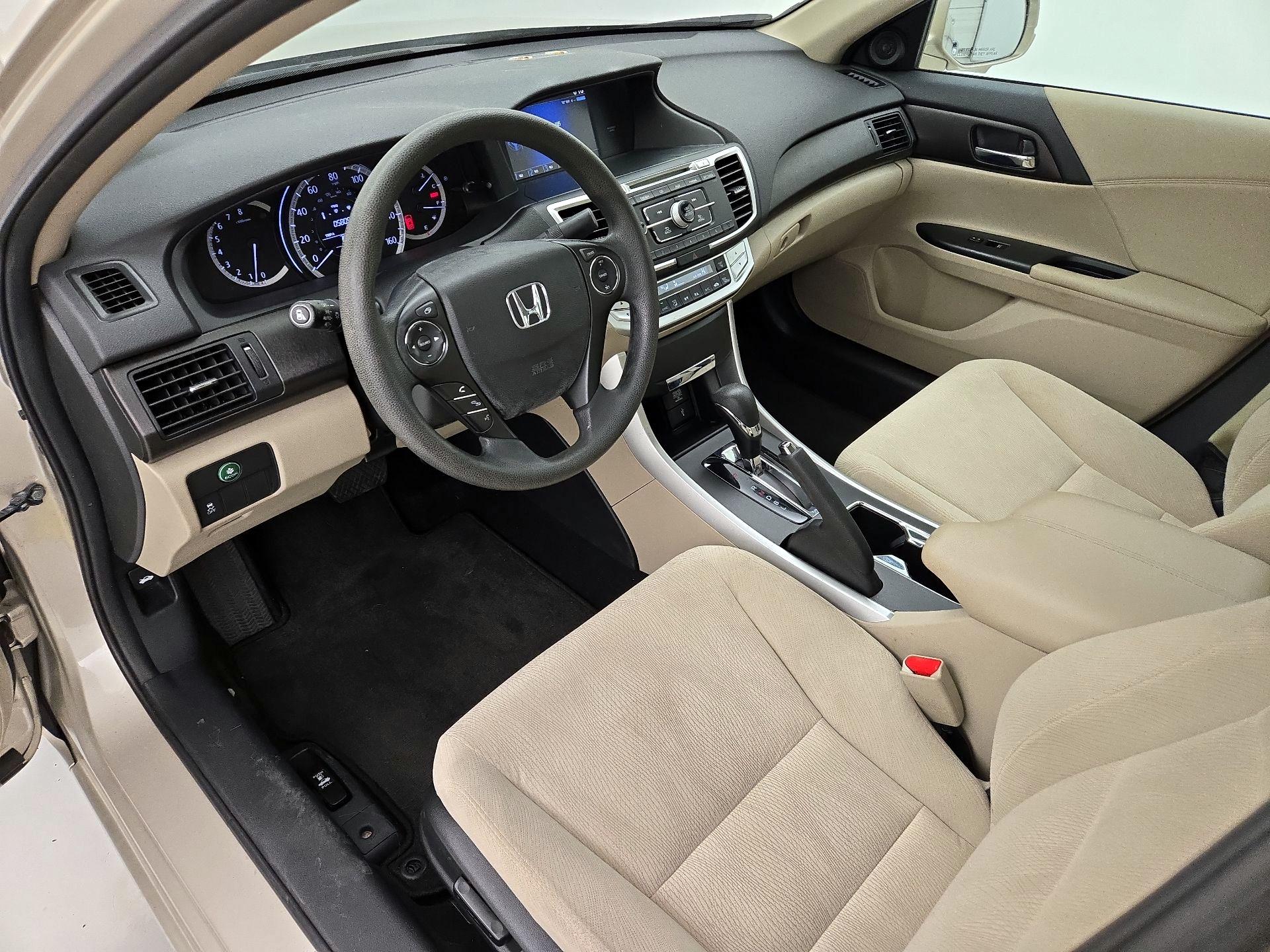 Thumbnail: 2015 Honda Accord - 11
