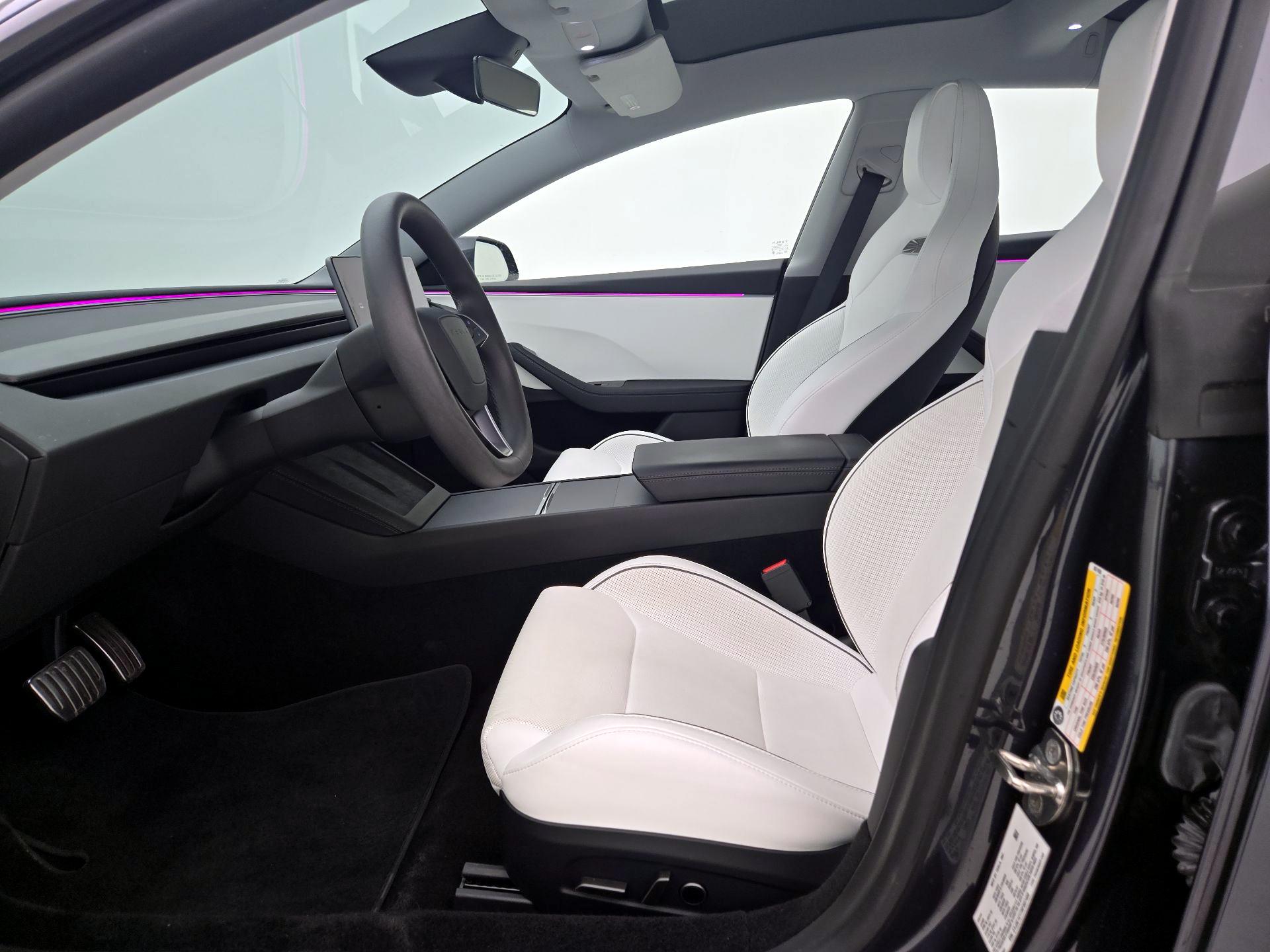 Thumbnail: 2024 Tesla Model 3 - 11