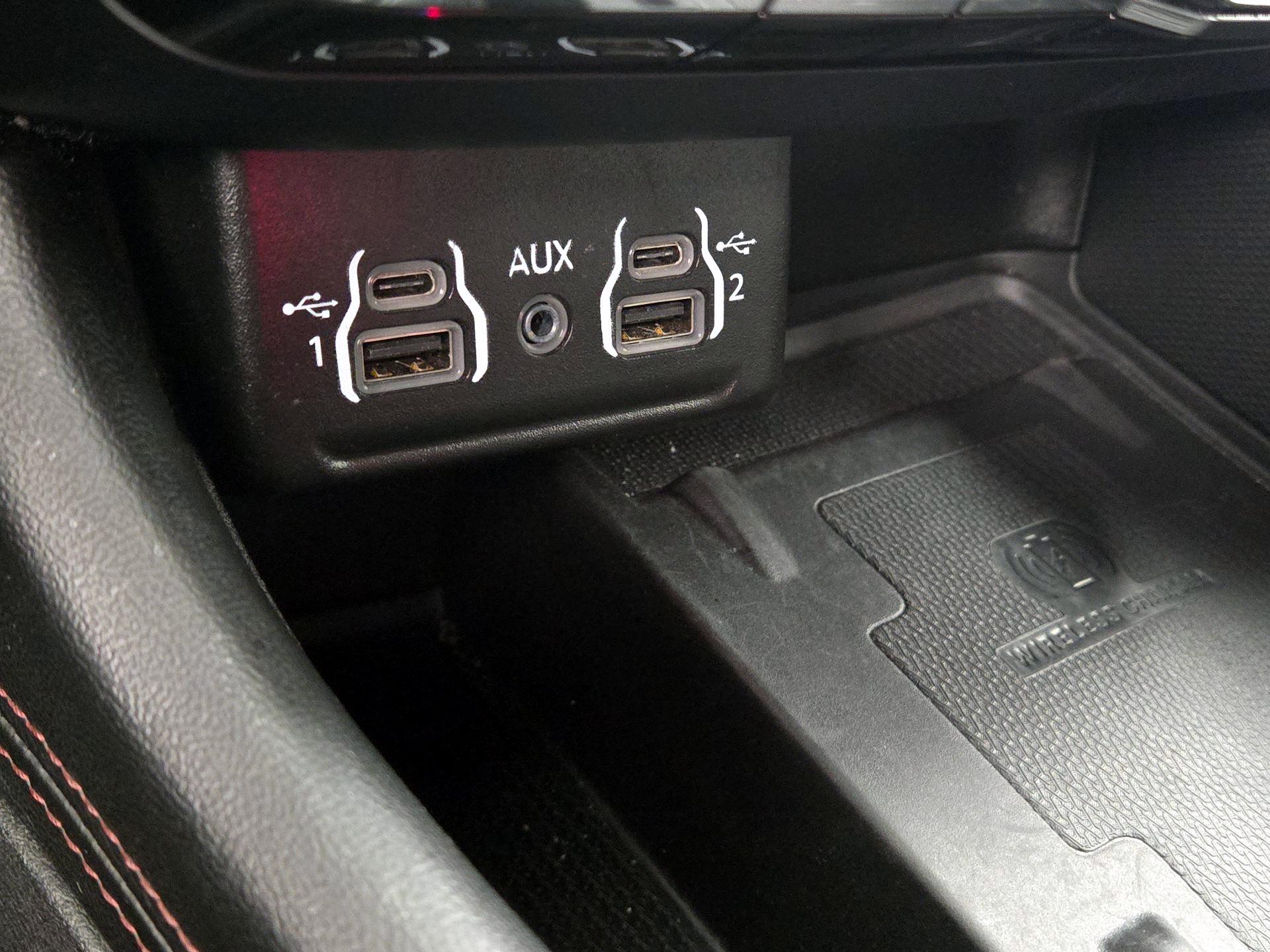 Thumbnail: 2022 Dodge Durango - 18