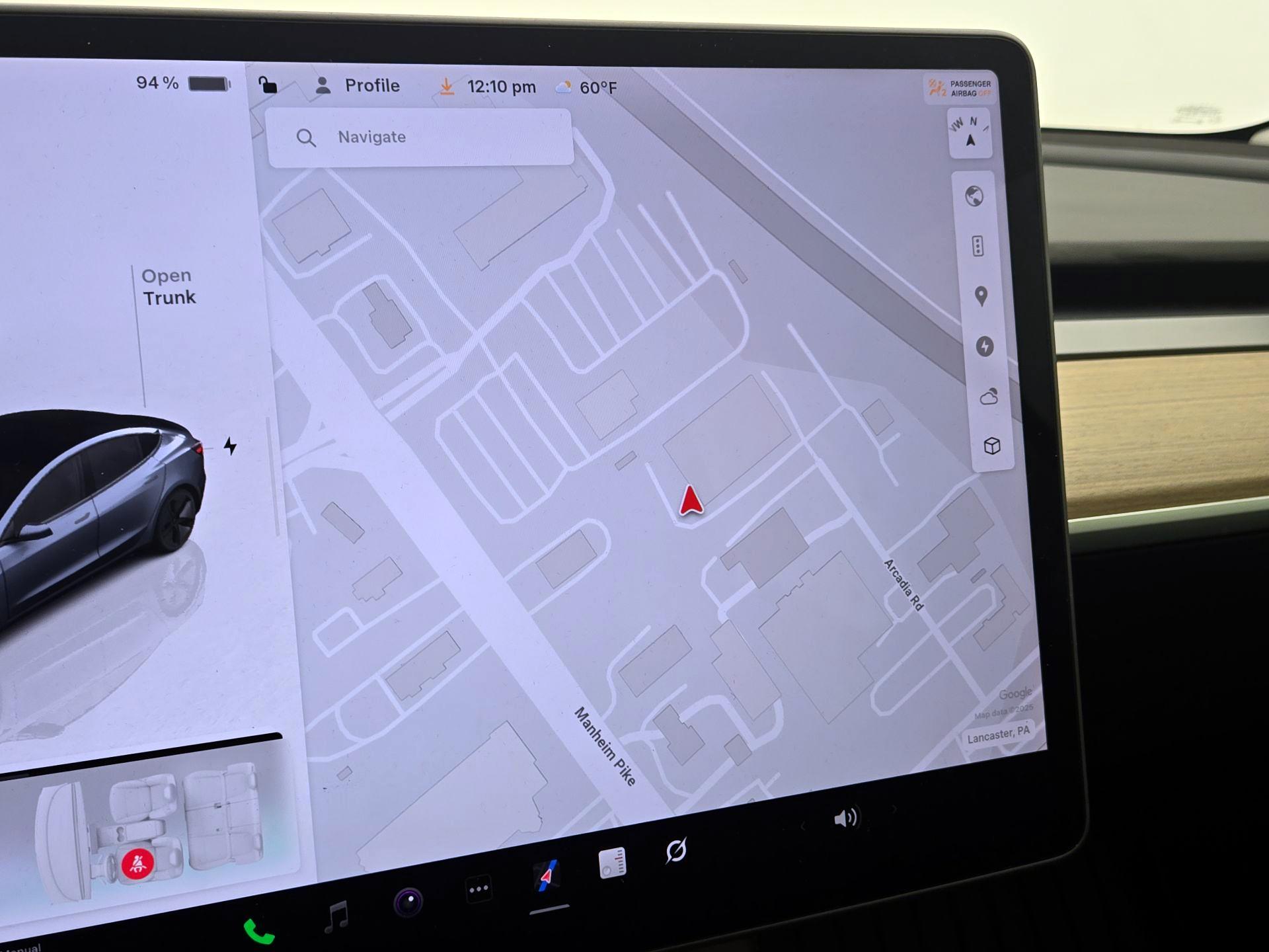 Thumbnail: 2023 Tesla Model 3 - 14