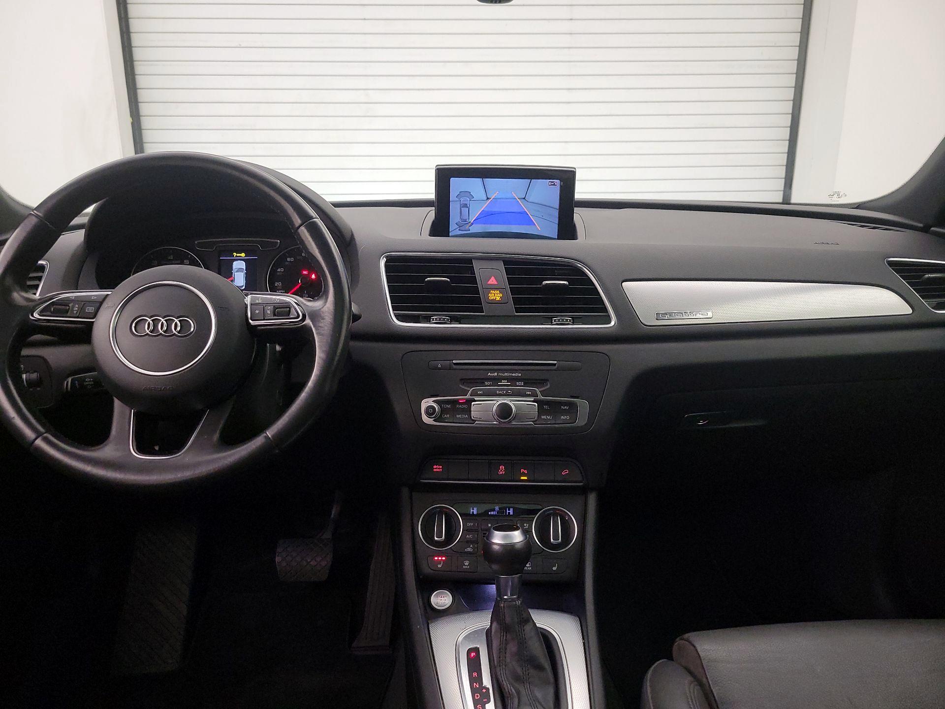 Thumbnail: 2016 Audi Q3 - 9