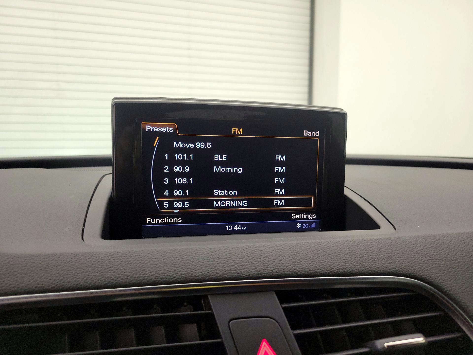 Thumbnail: 2016 Audi Q3 - 15