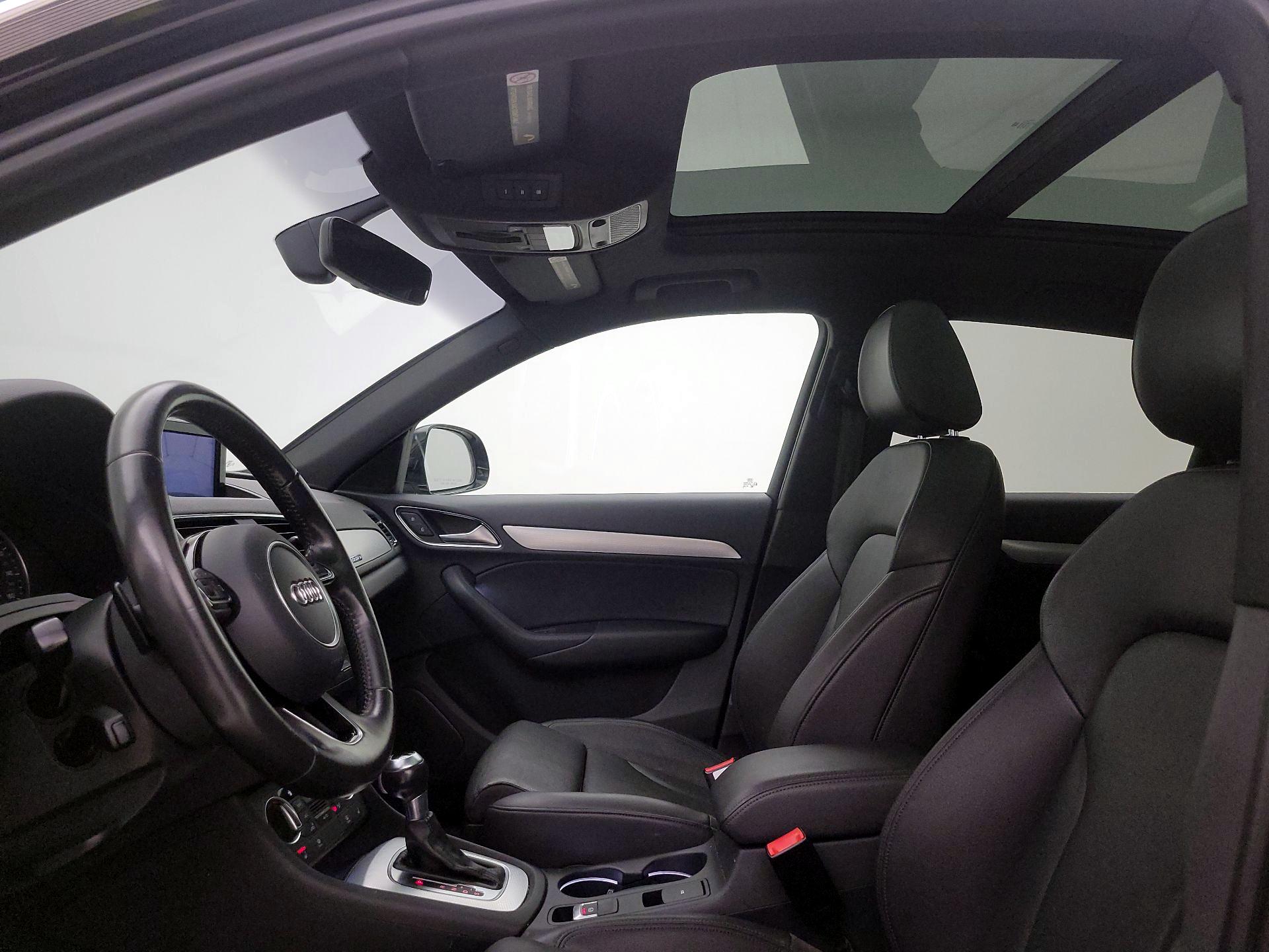 Thumbnail: 2016 Audi Q3 - 18