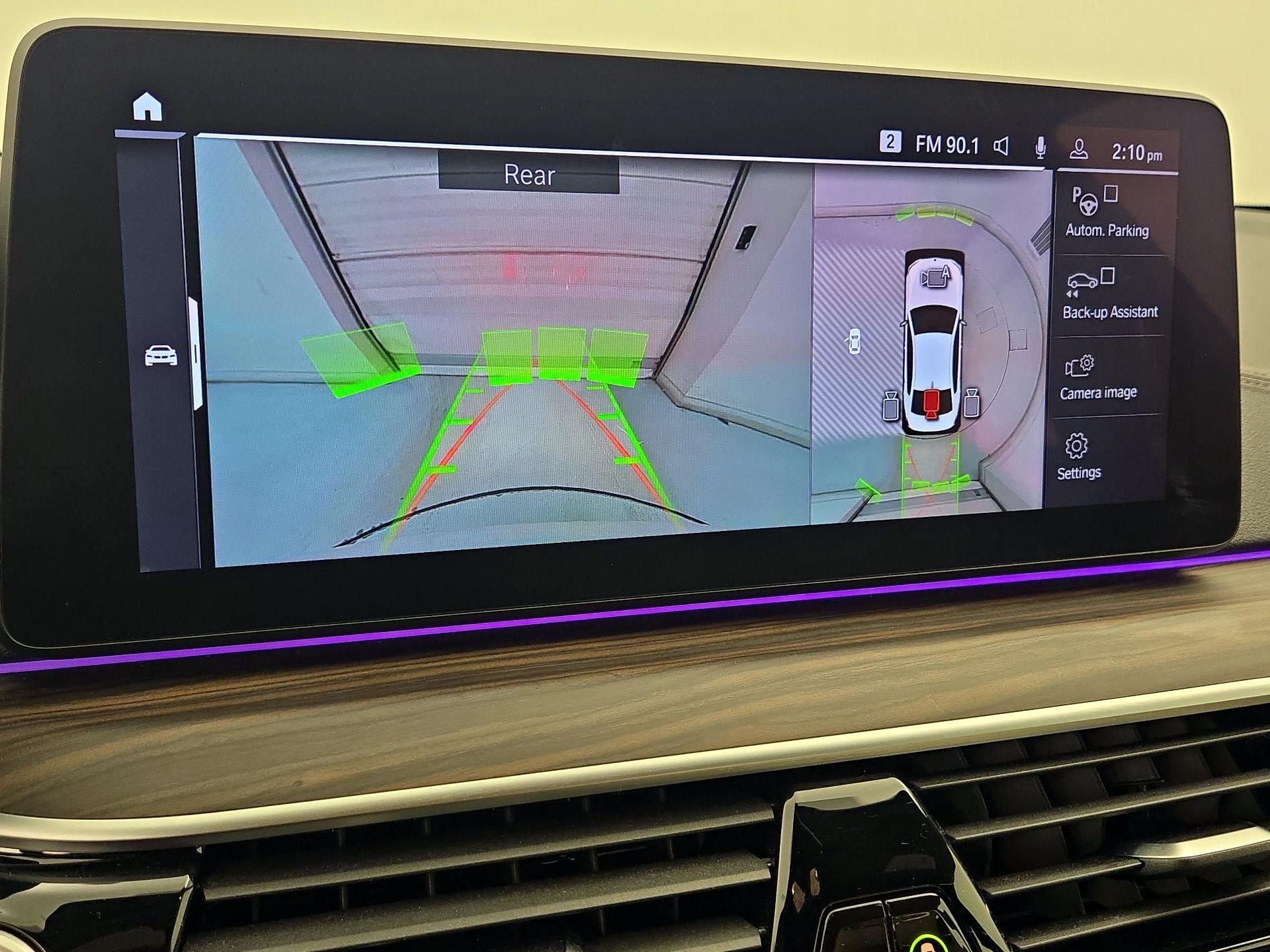 Thumbnail: 2021 BMW 5 Series - 14