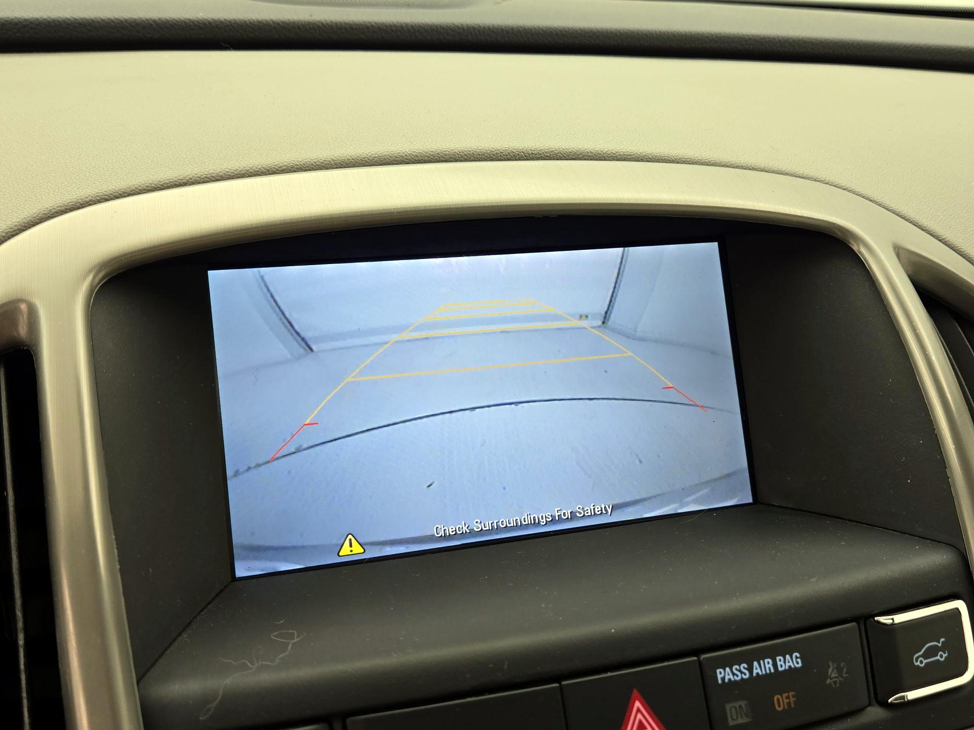 Thumbnail: 2016 Buick Verano - 15