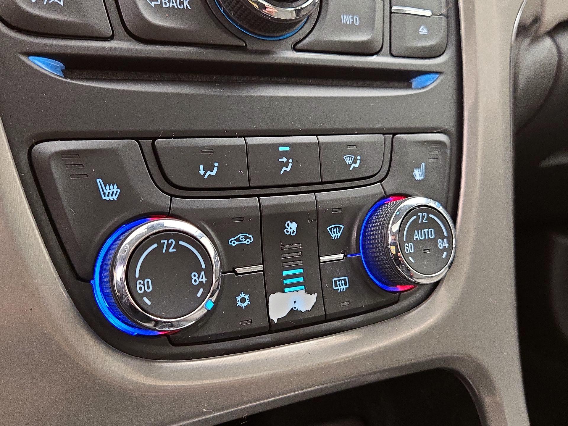 Thumbnail: 2016 Buick Verano - 17