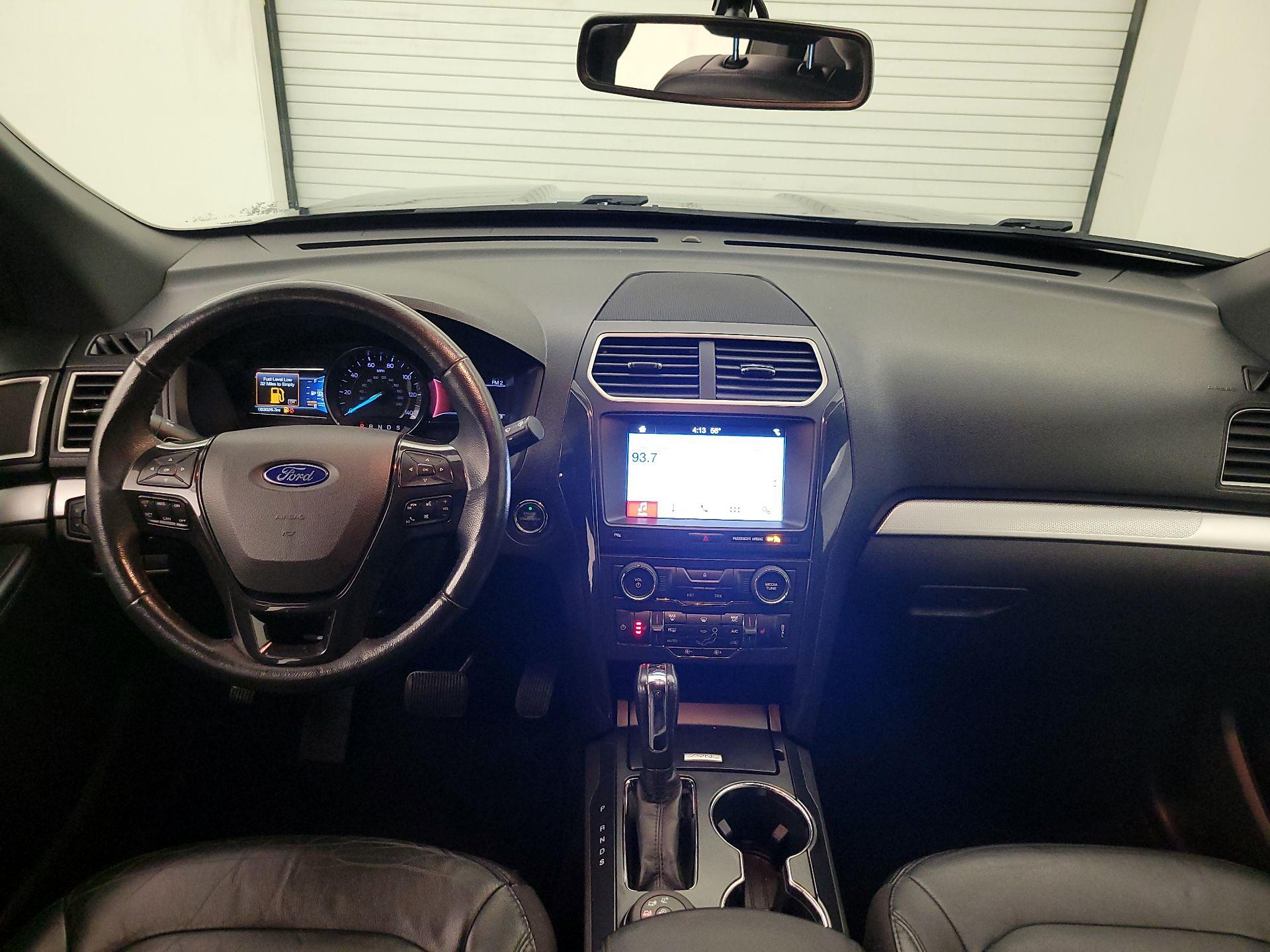 Thumbnail: 2017 Ford Explorer - 9