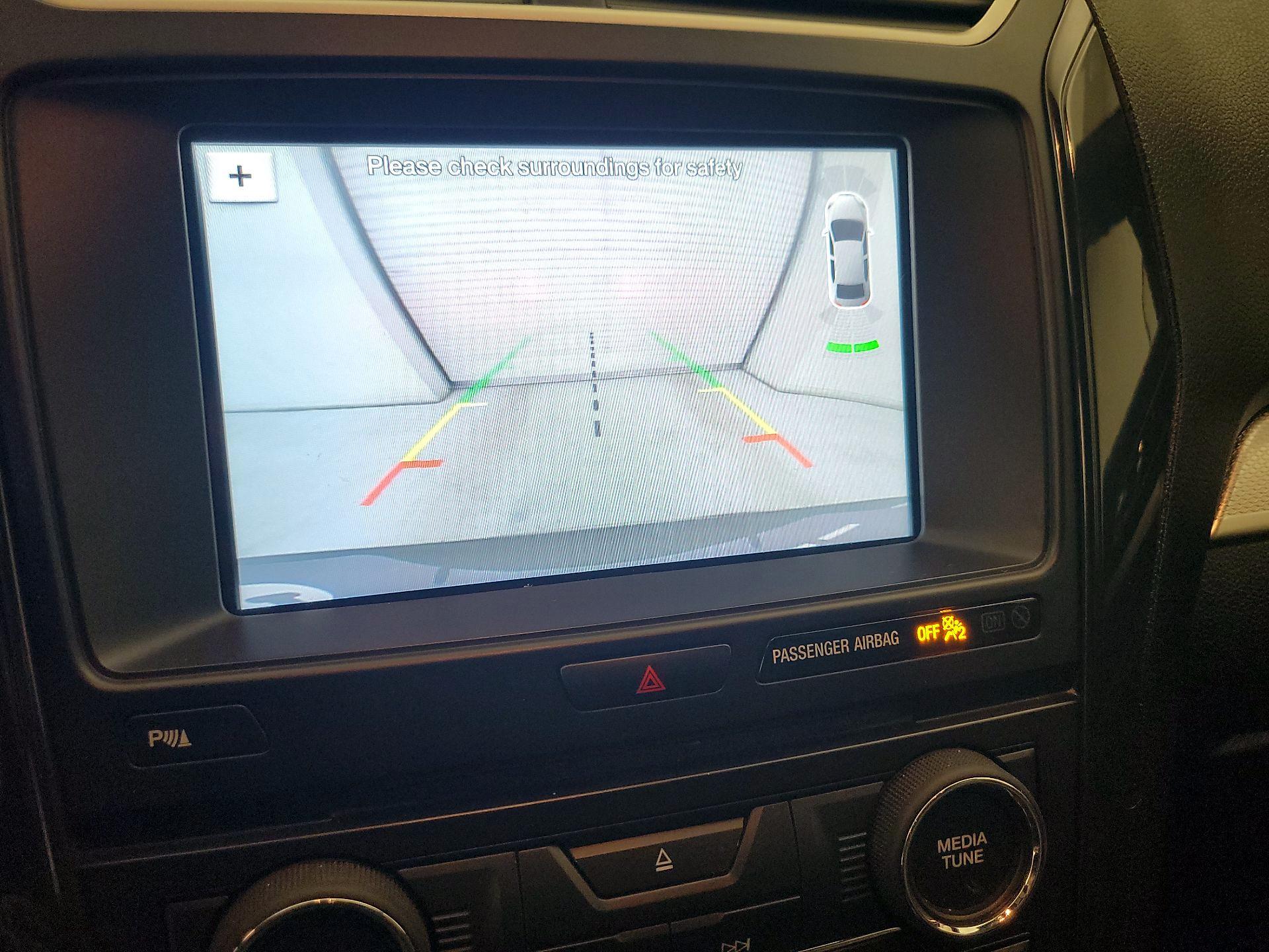 Thumbnail: 2017 Ford Explorer - 14