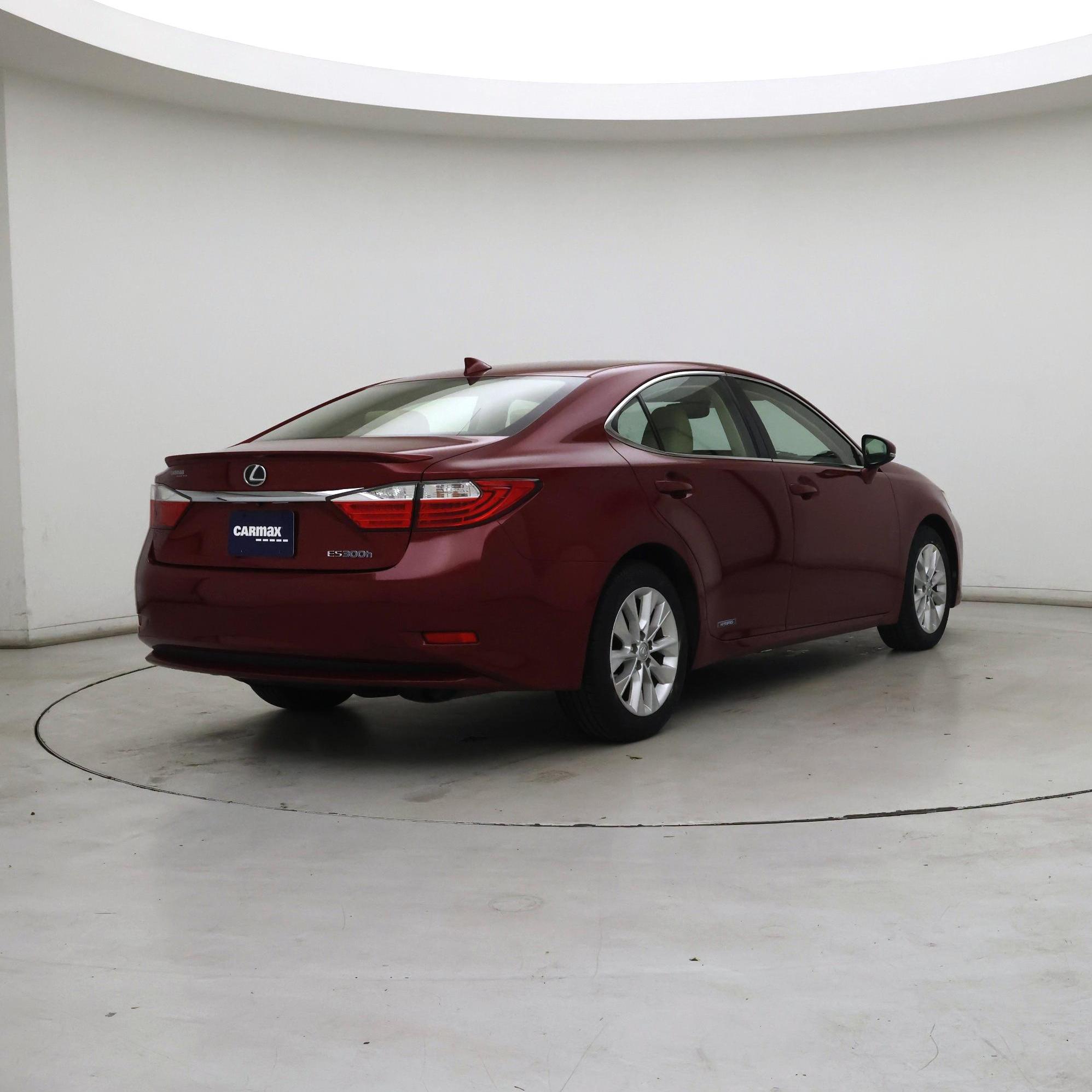 Thumbnail: 2015 Lexus ES - 8