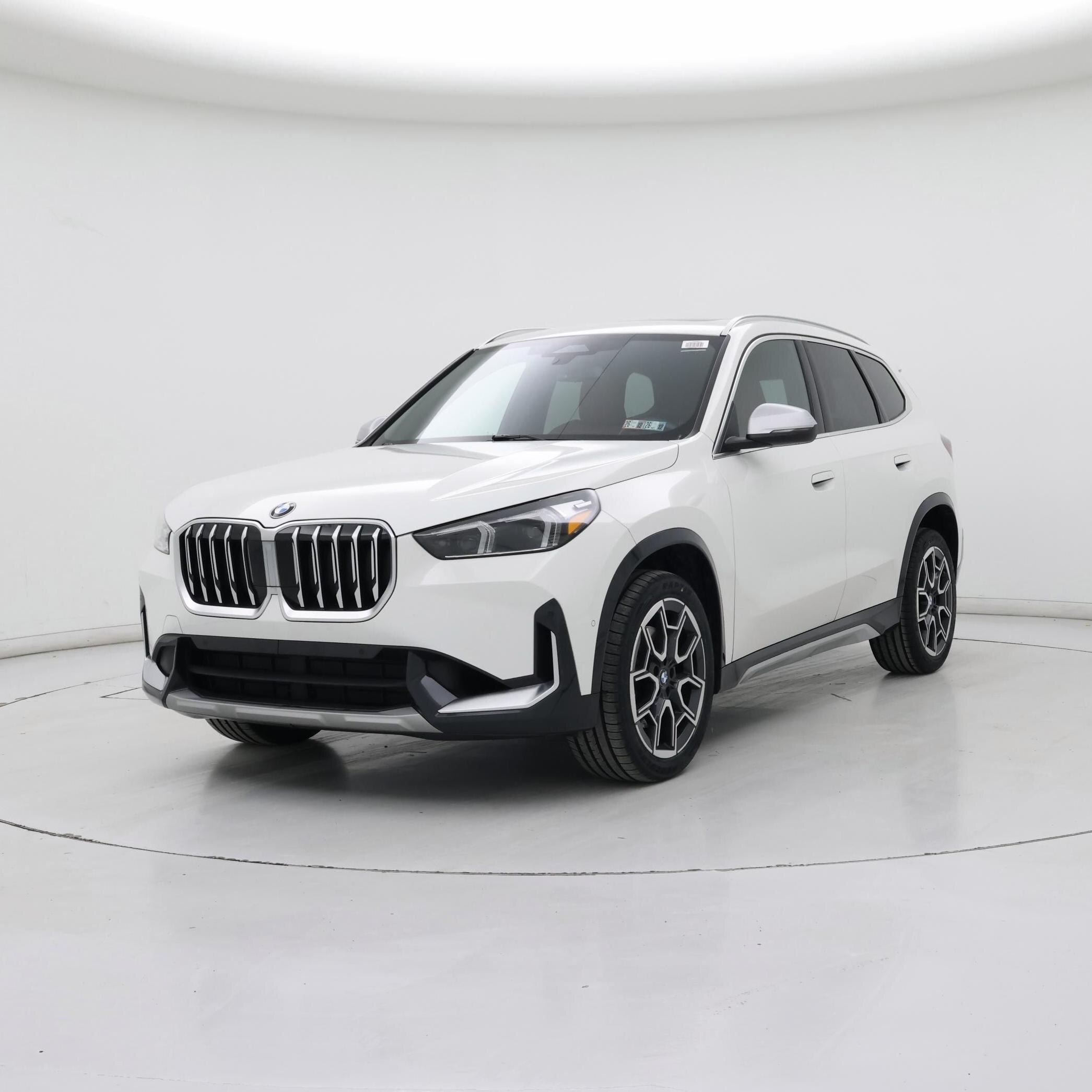 Thumbnail: 2023 BMW X1 - 4