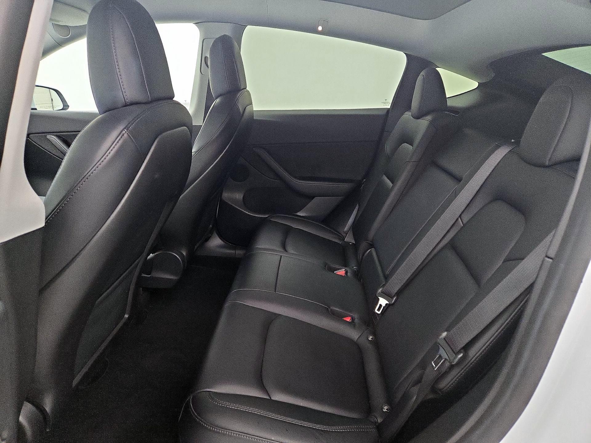 Thumbnail: 2021 Tesla Model Y - 17