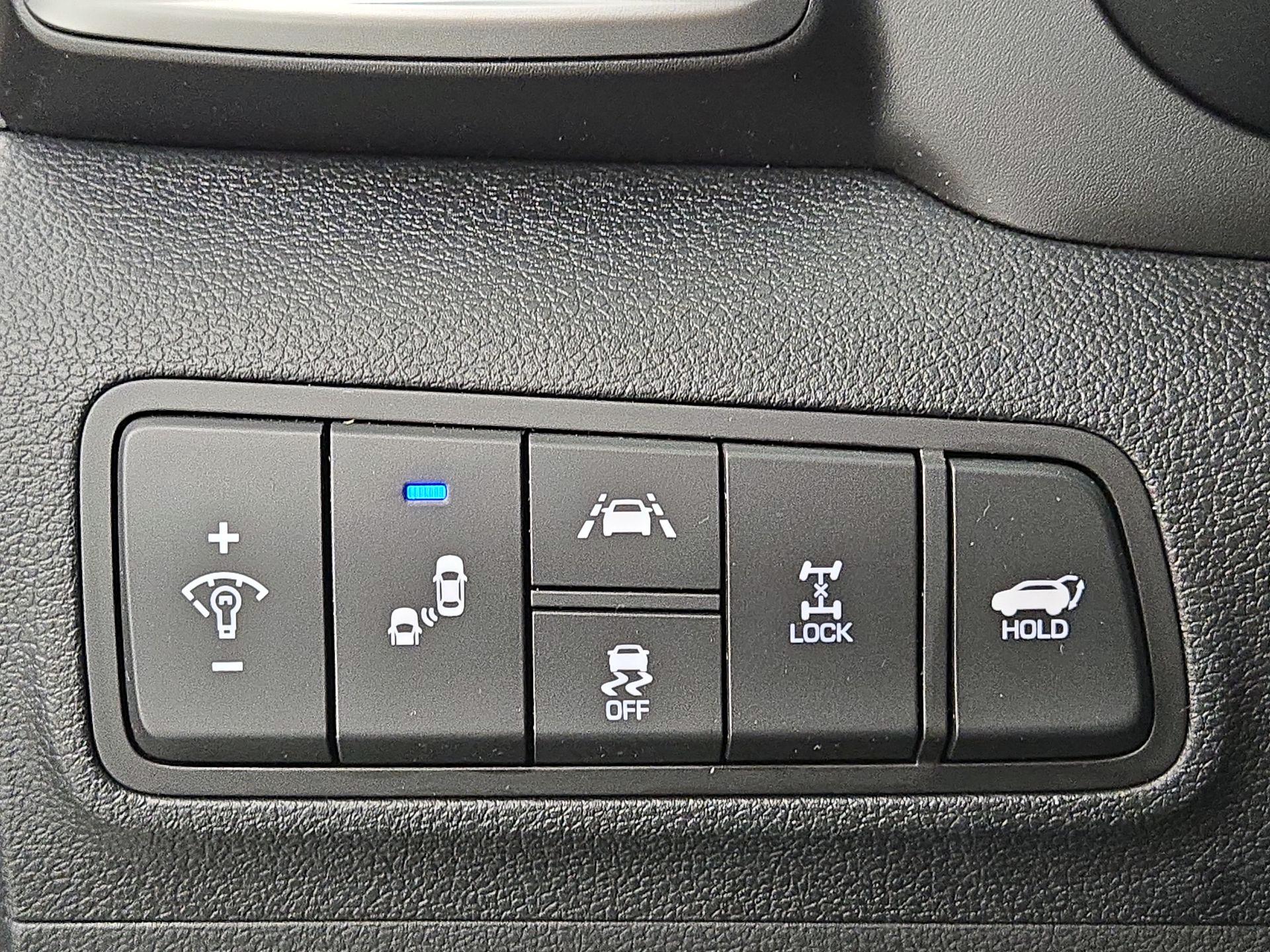 Thumbnail: 2020 Hyundai Tucson - 13