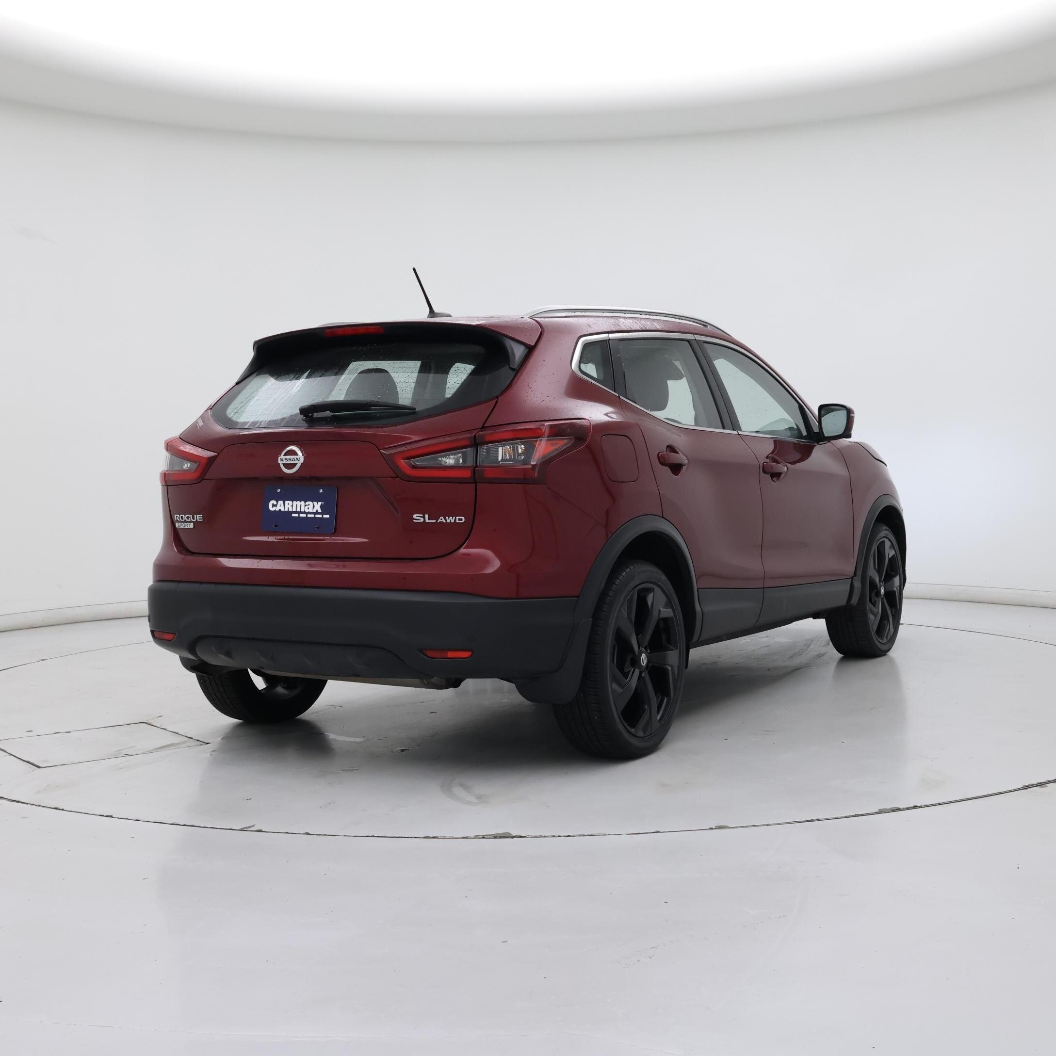 Thumbnail: 2021 Nissan Rogue Sport - 8