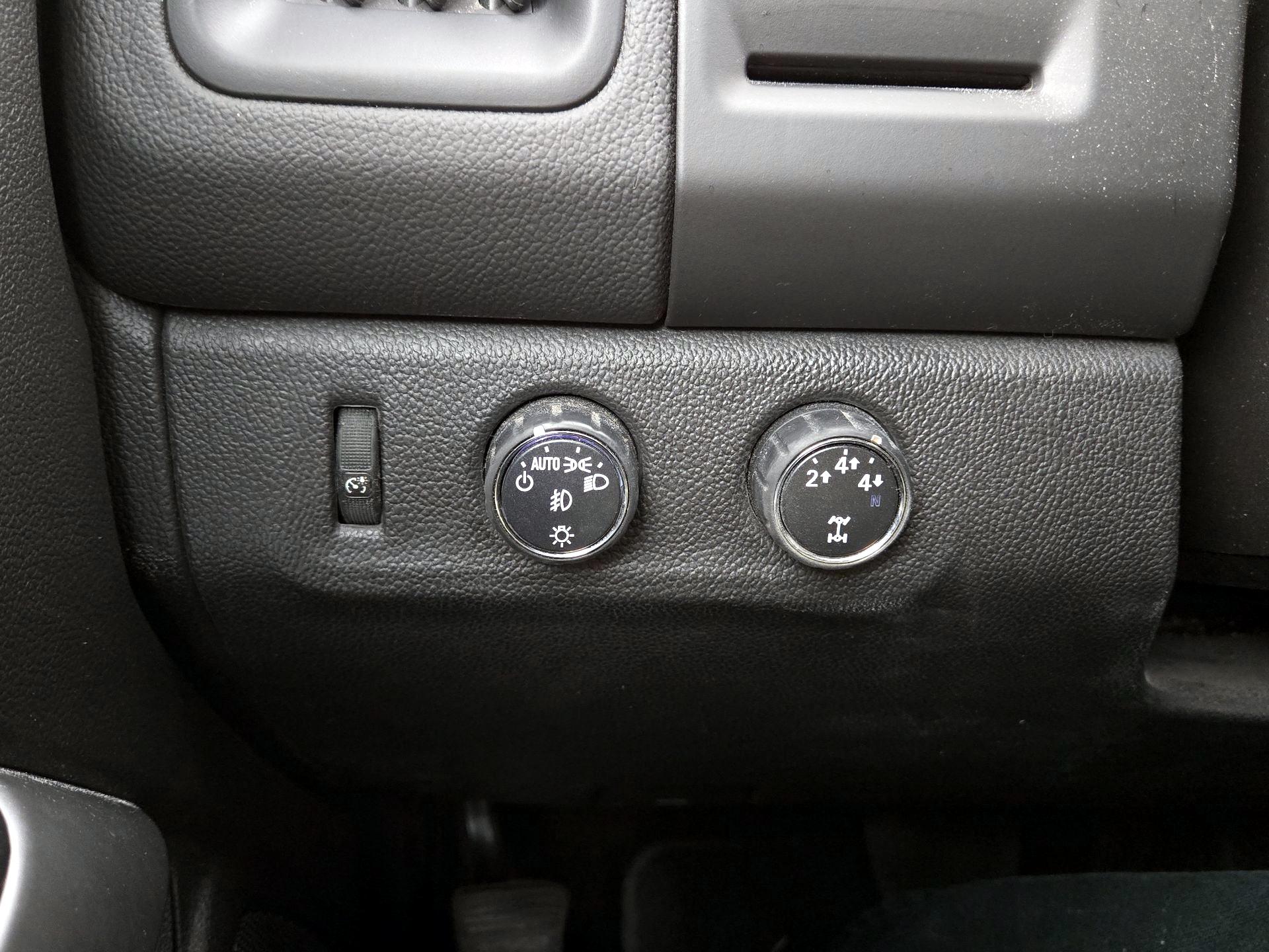 Thumbnail: 2016 Chevrolet Colorado - 13