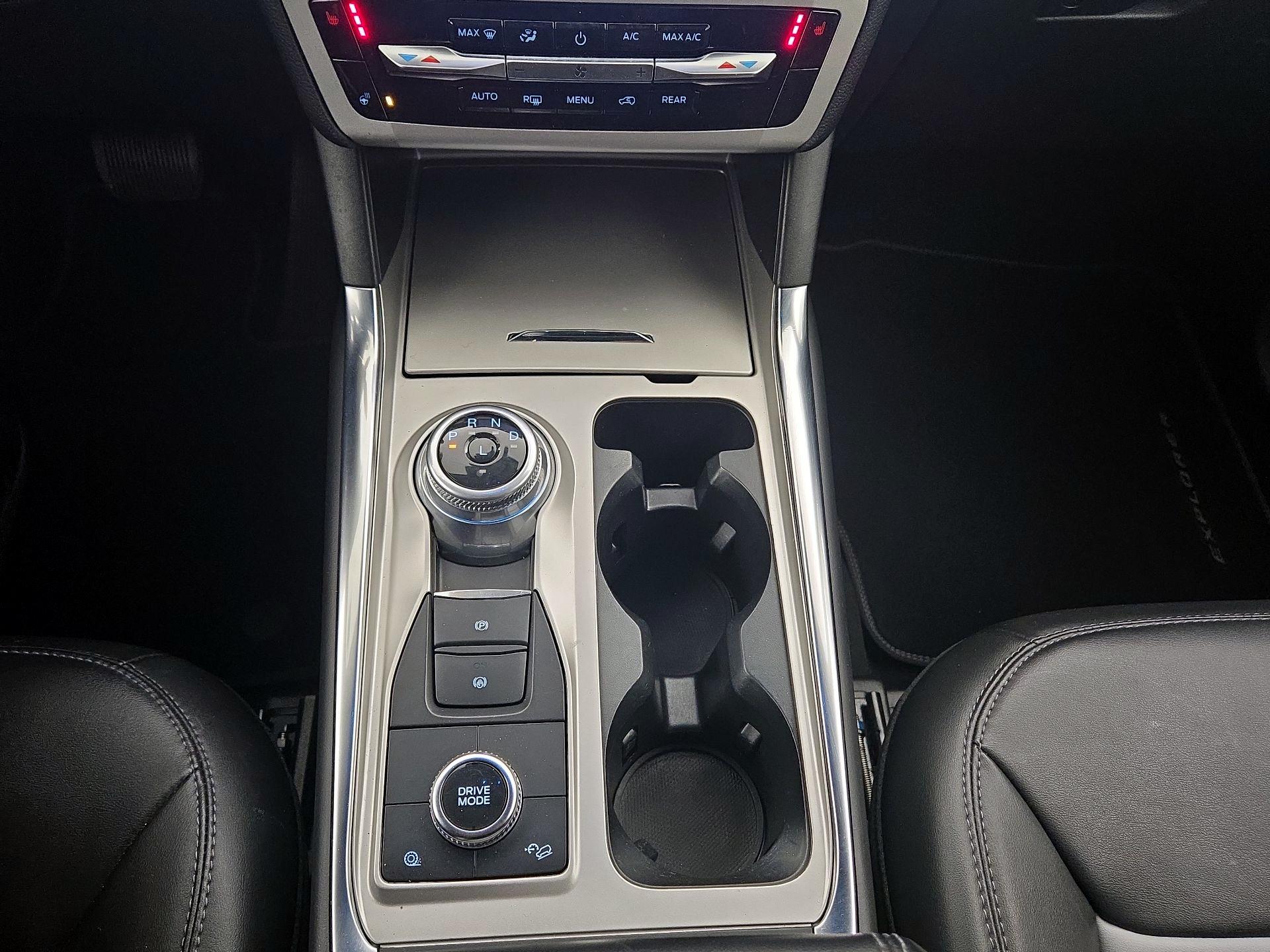 Thumbnail: 2022 Ford Explorer - 18