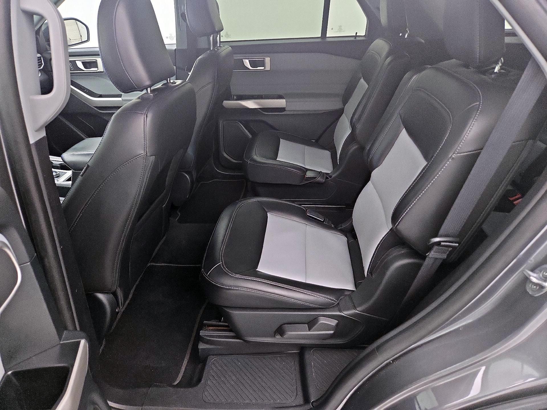 Thumbnail: 2022 Ford Explorer - 19