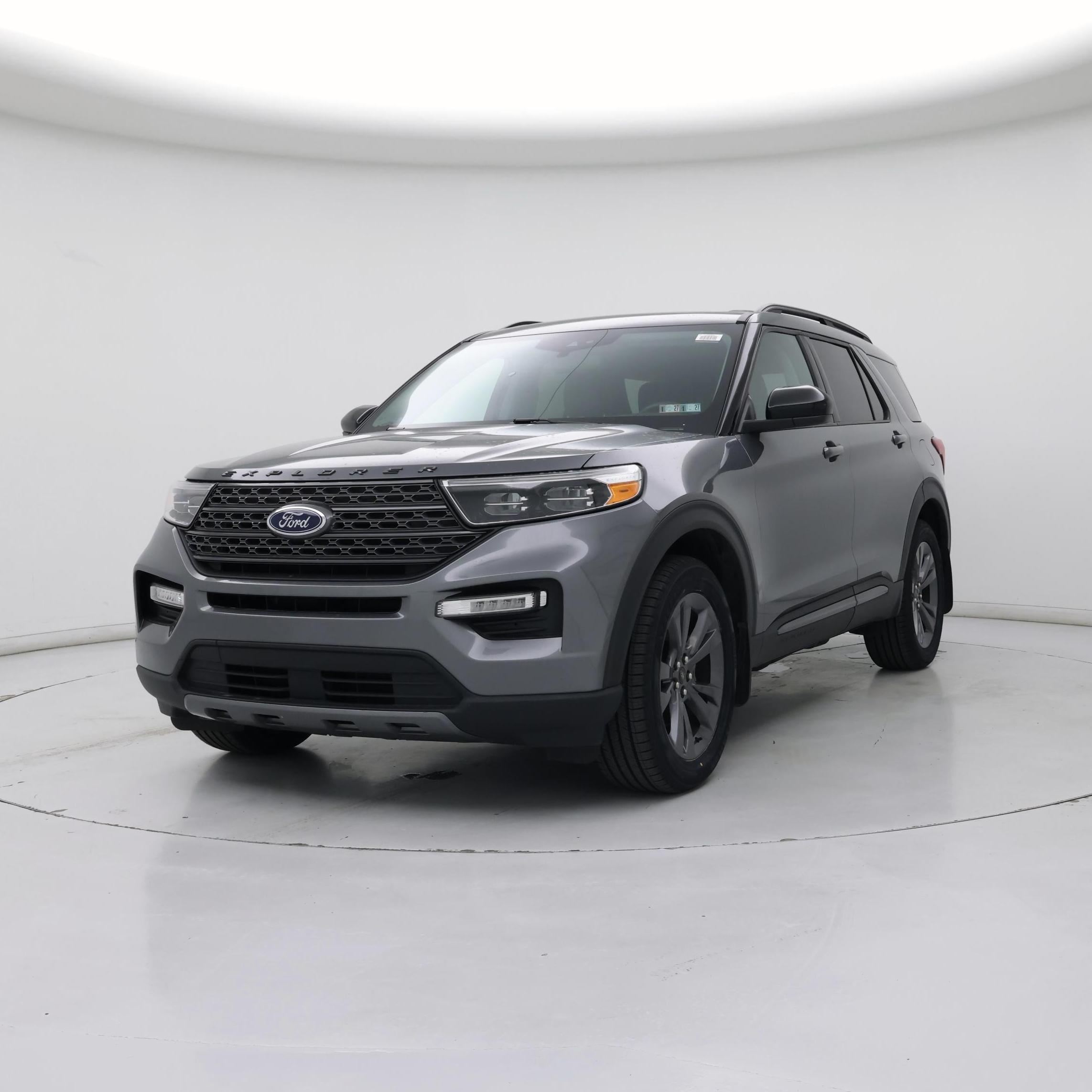 Thumbnail: 2022 Ford Explorer - 4