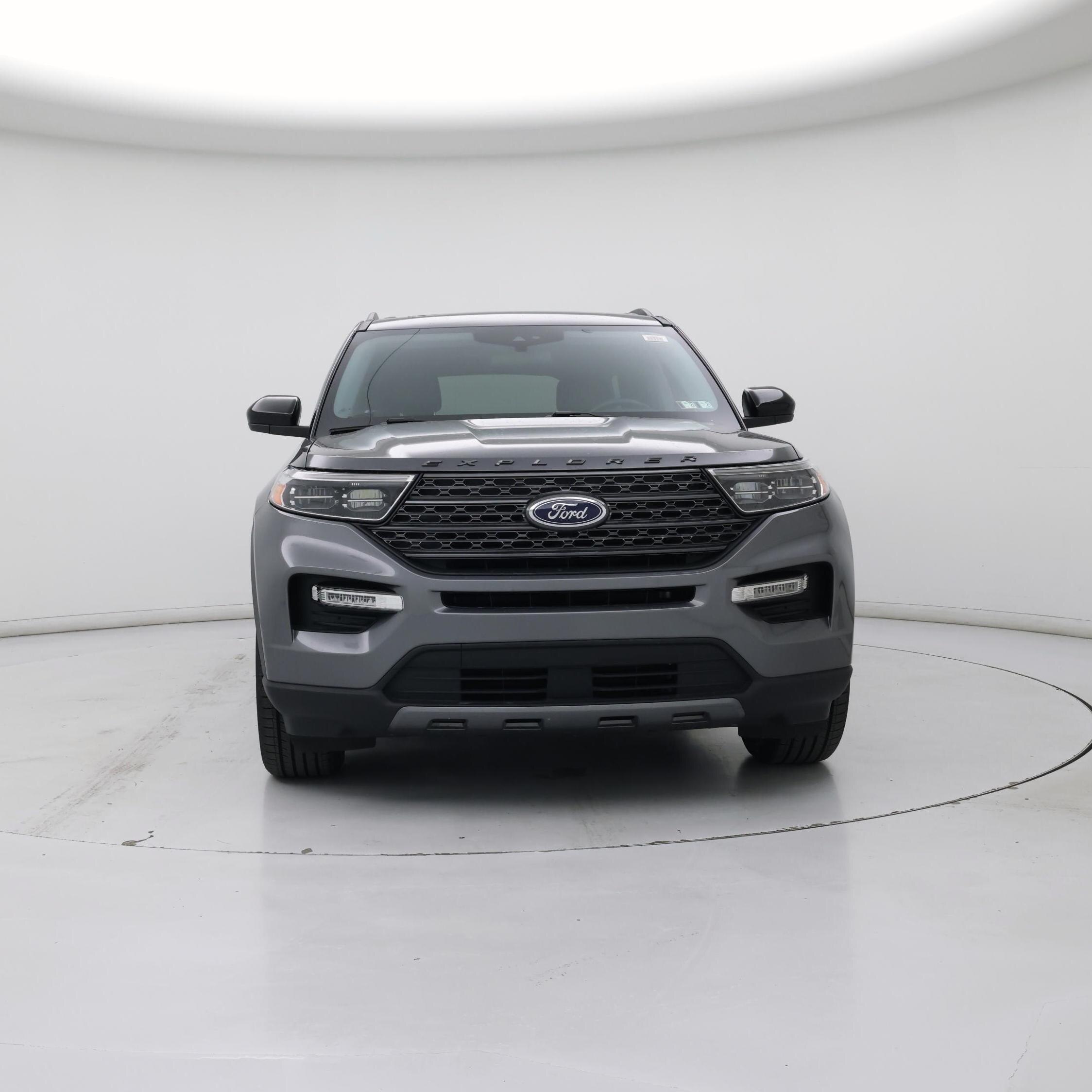 Thumbnail: 2022 Ford Explorer - 5