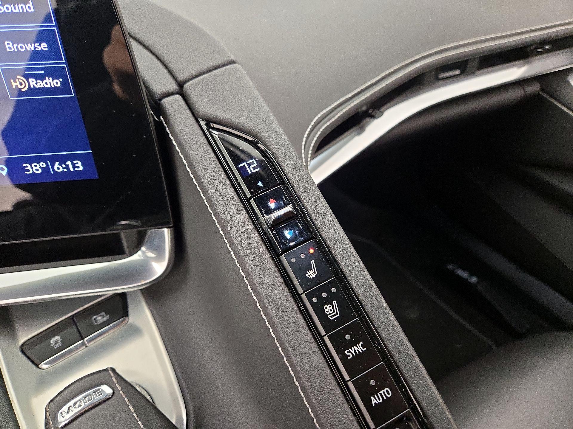 Thumbnail: 2020 Chevrolet Corvette - 17