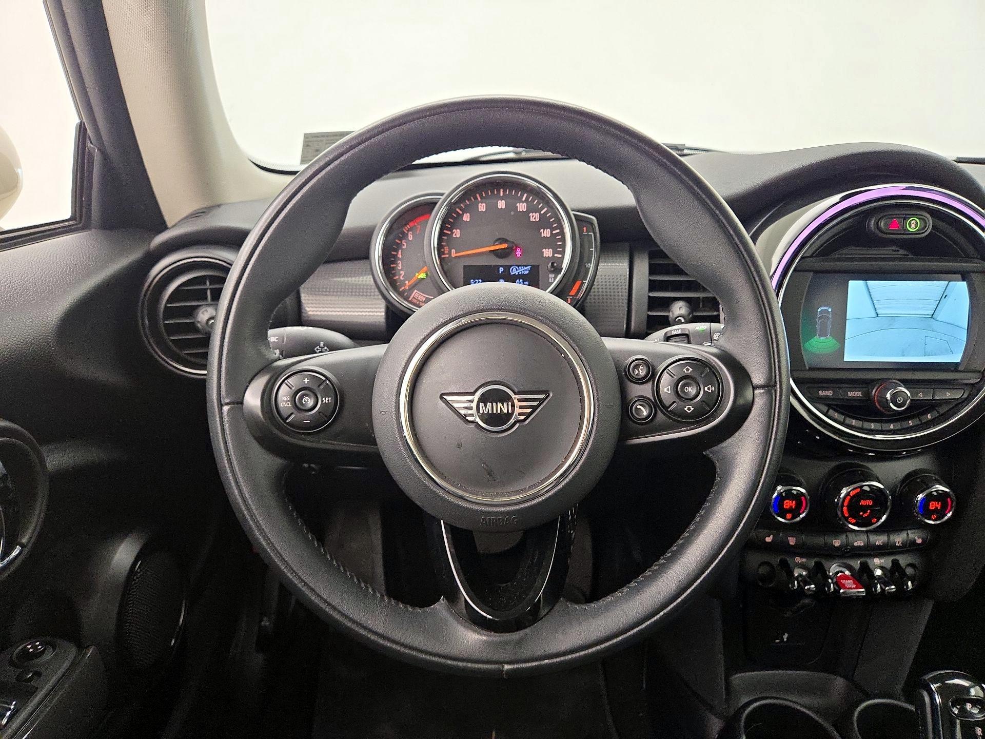 Thumbnail: 2021 MINI Cooper Hardtop - 10