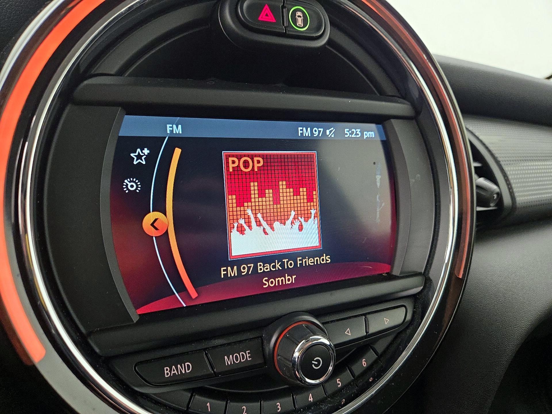 Thumbnail: 2021 MINI Cooper Hardtop - 15