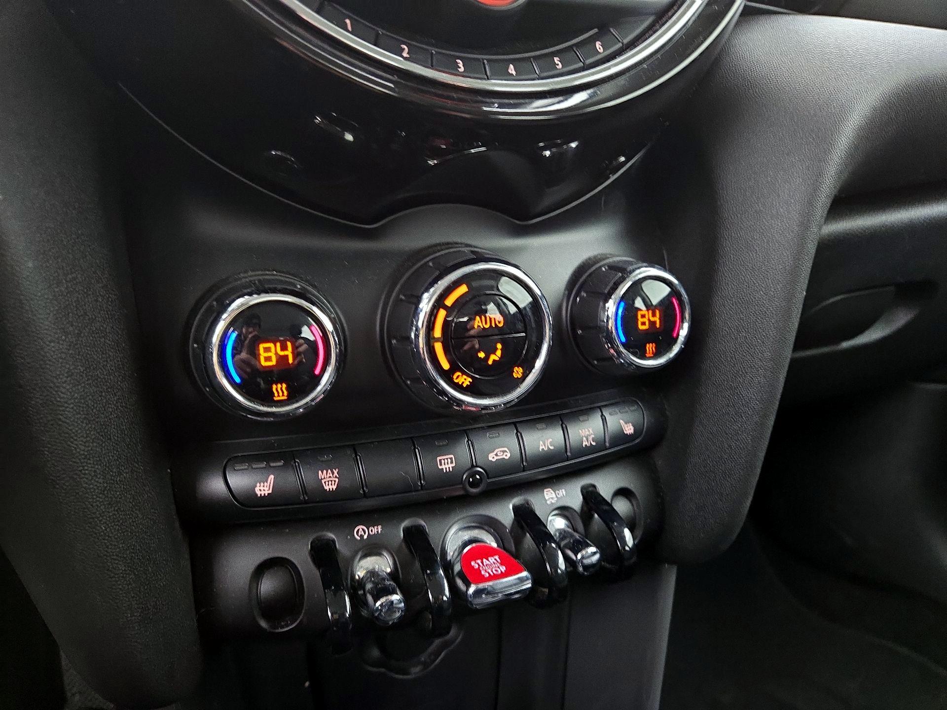 Thumbnail: 2021 MINI Cooper Hardtop - 16