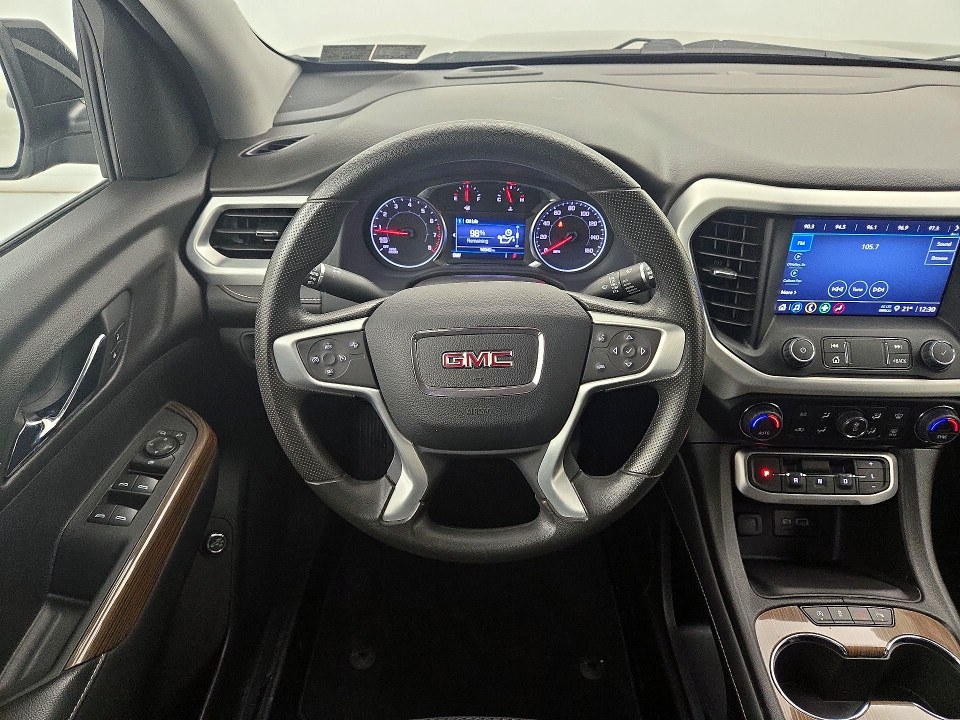 Thumbnail: 2023 GMC Acadia - 10