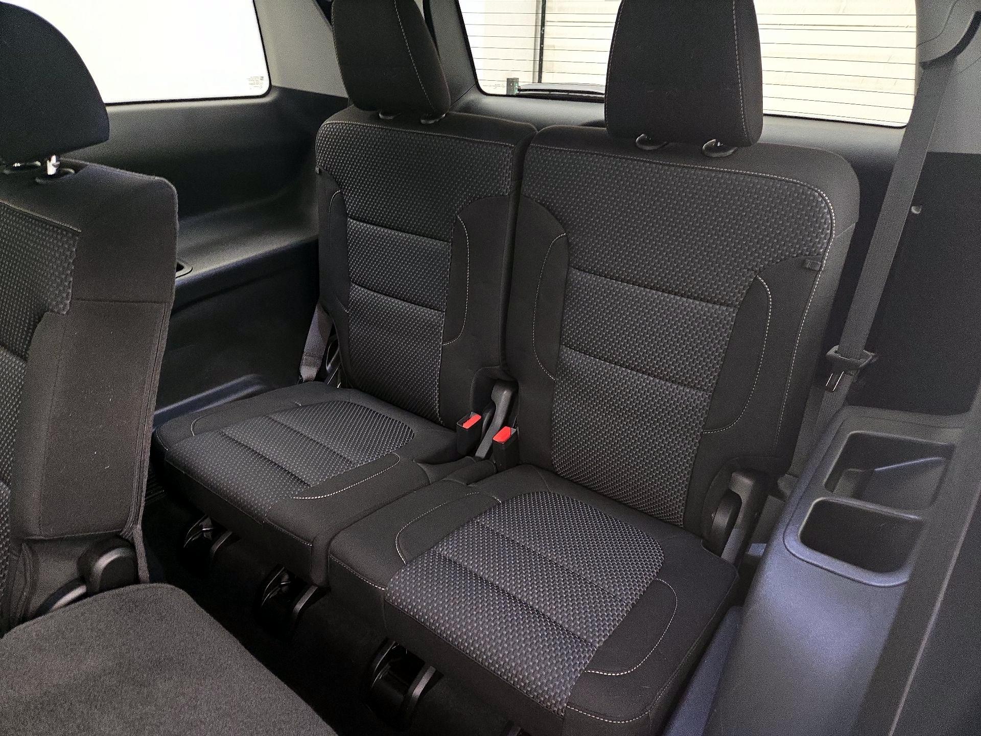 Thumbnail: 2023 GMC Acadia - 19