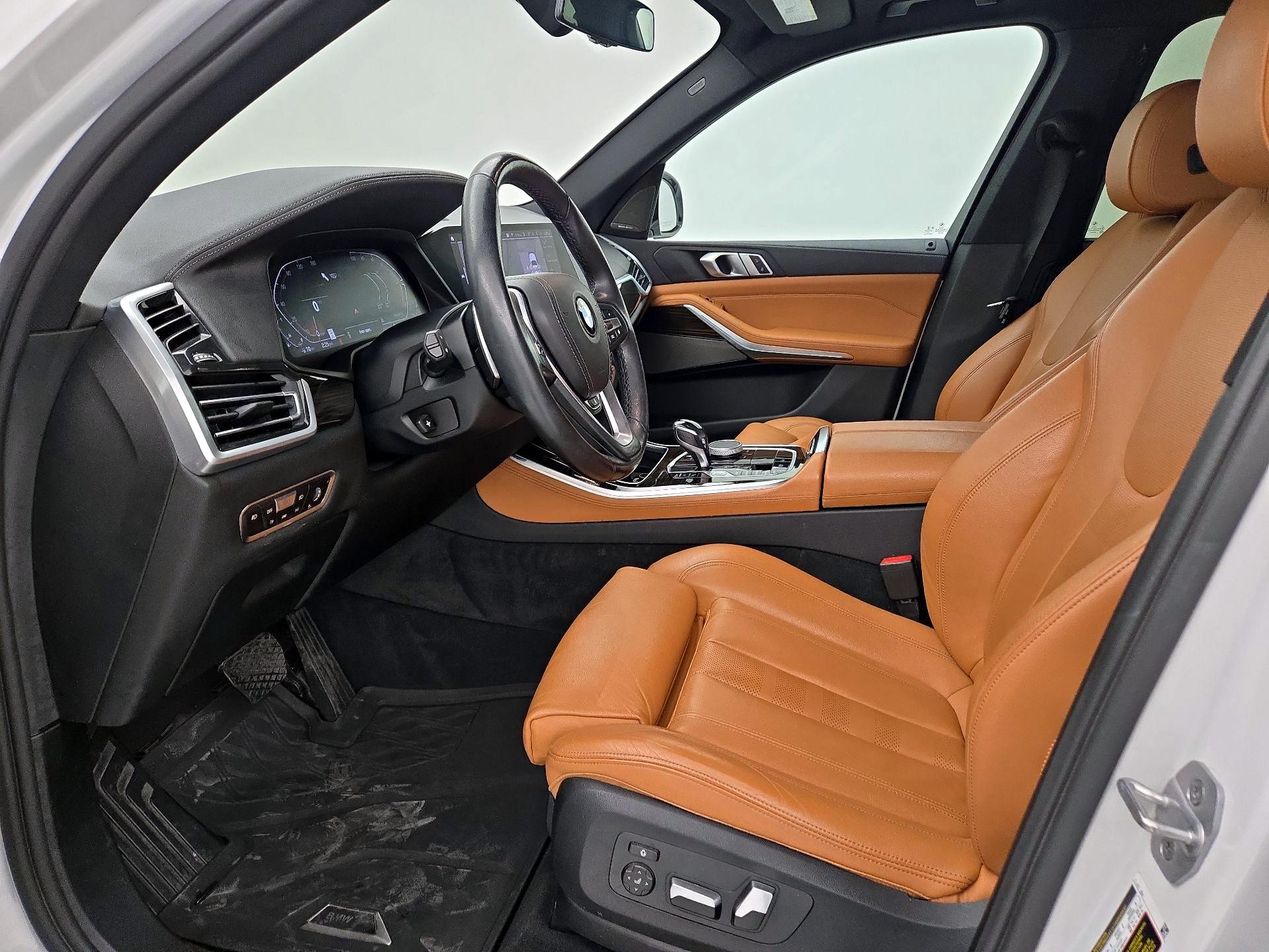 Thumbnail: 2021 BMW X5 - 11