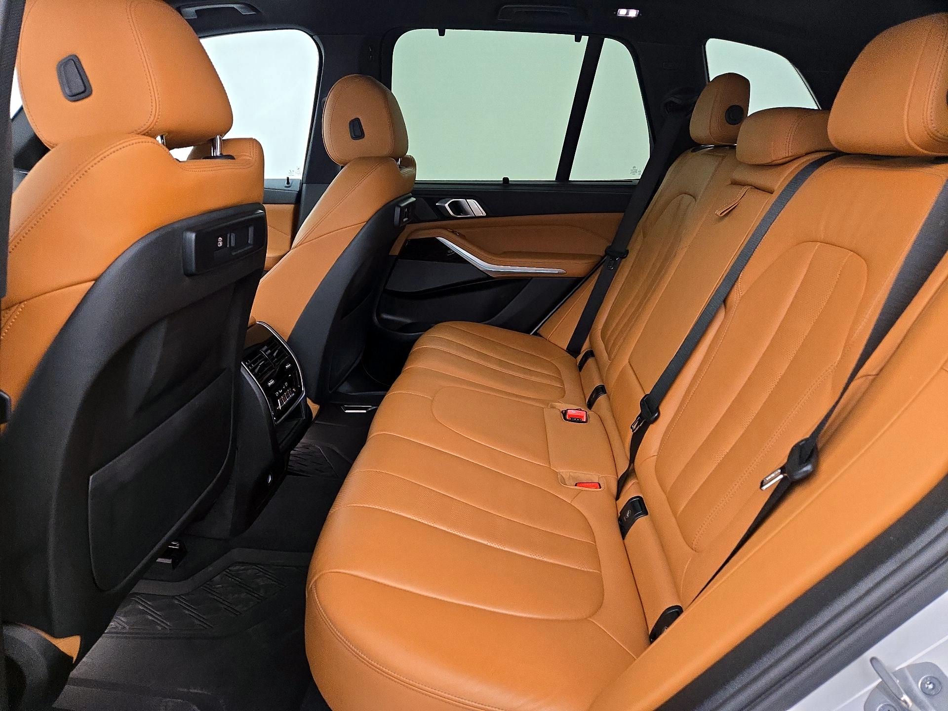 Thumbnail: 2021 BMW X5 - 18