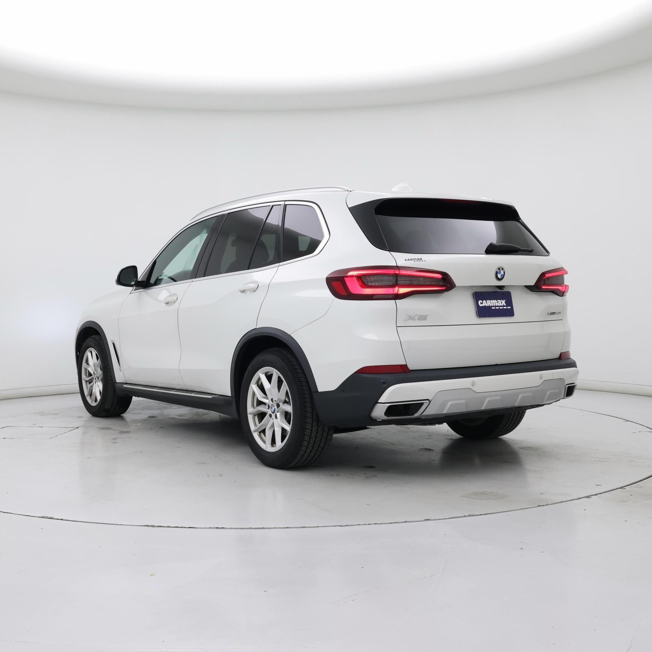 Thumbnail: 2021 BMW X5 - 2