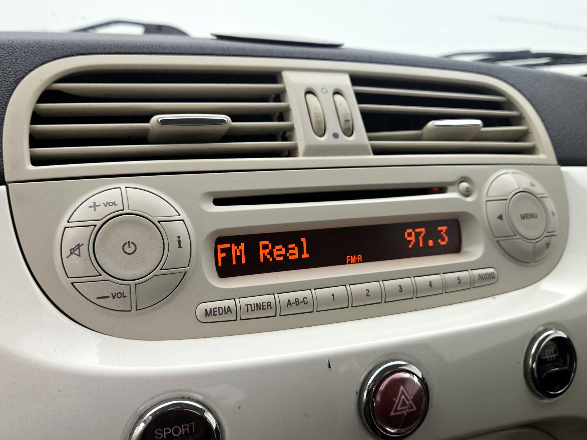 Thumbnail: 2015 Fiat 500 - 14