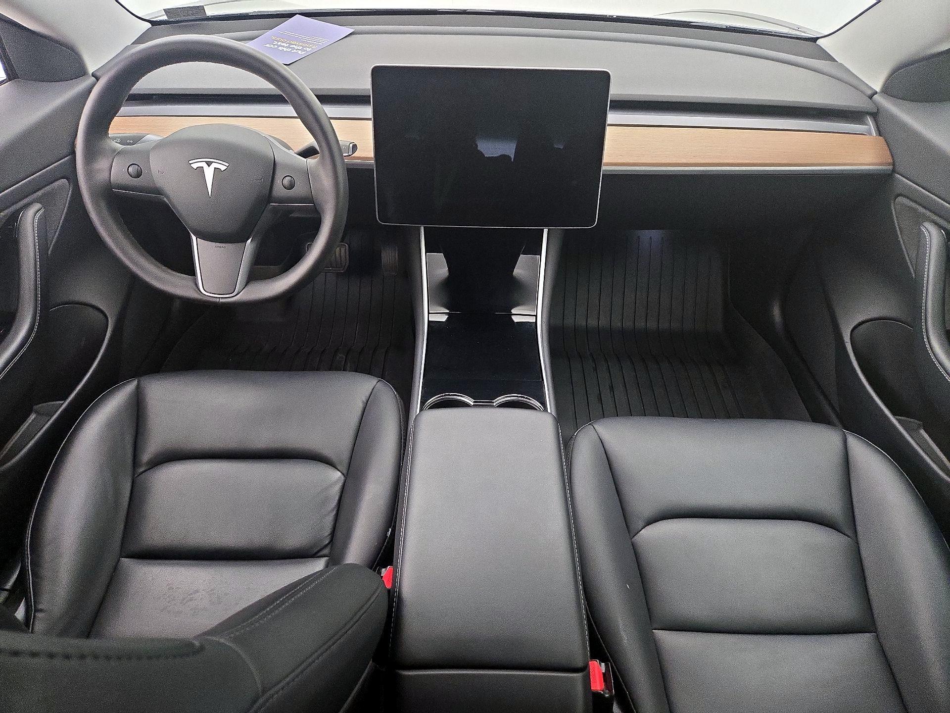 Thumbnail: 2020 Tesla Model 3 - 9