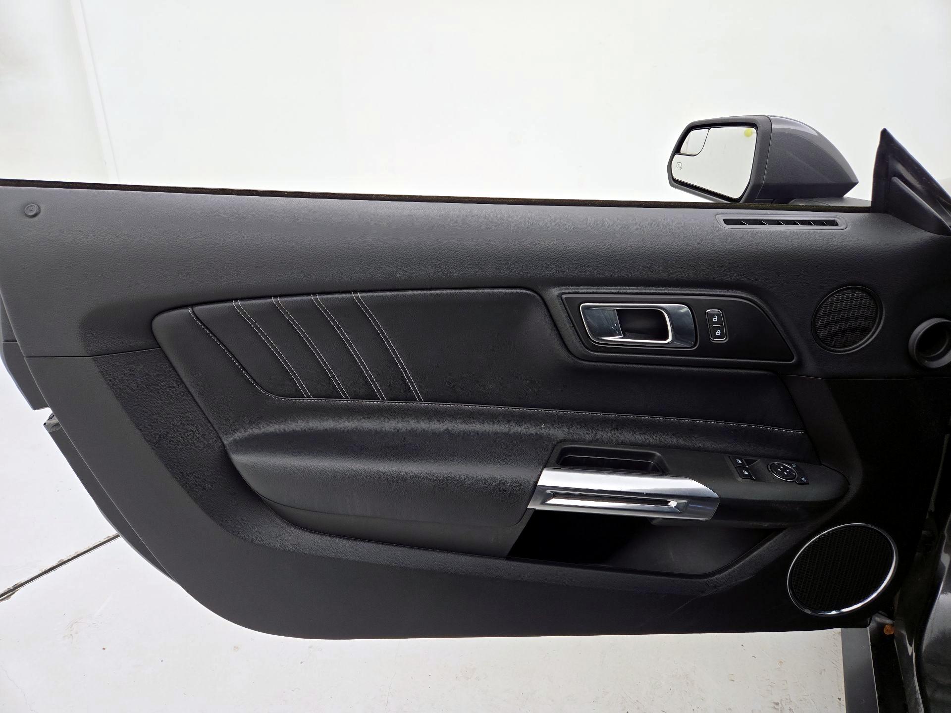 Thumbnail: 2019 Ford Mustang - 12