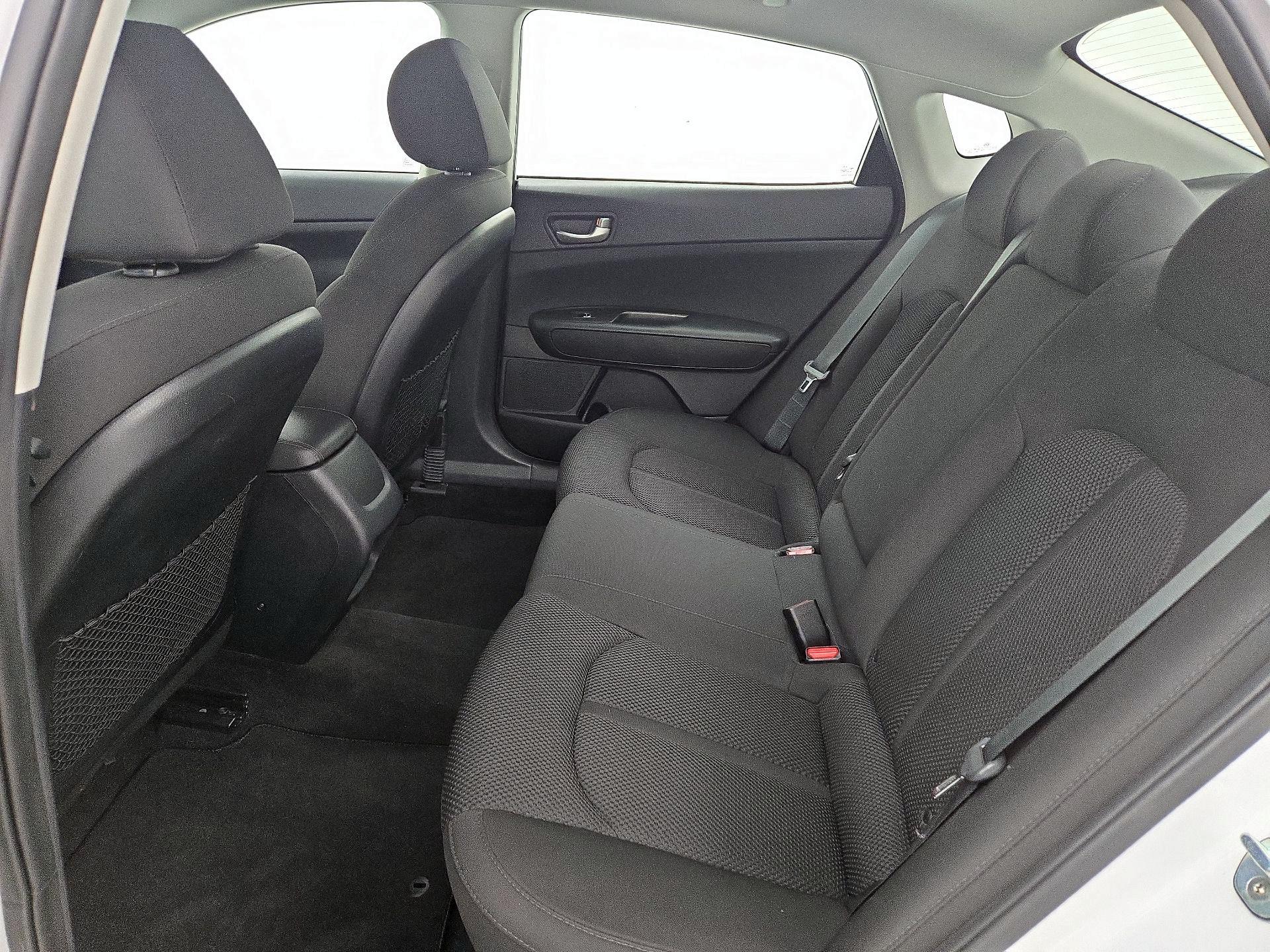 Thumbnail: 2019 Kia Optima - 19