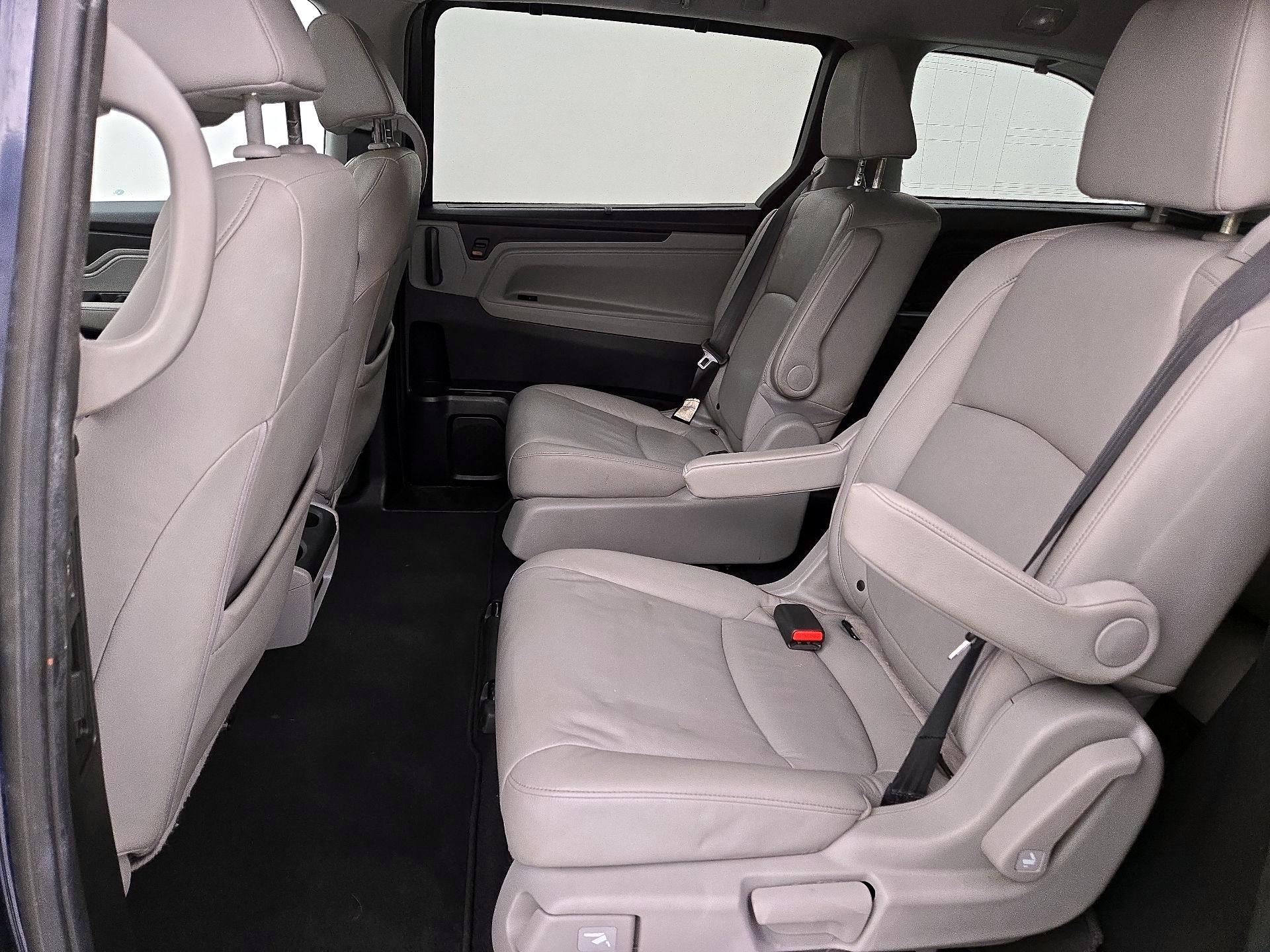 Thumbnail: 2018 Honda Odyssey - 19