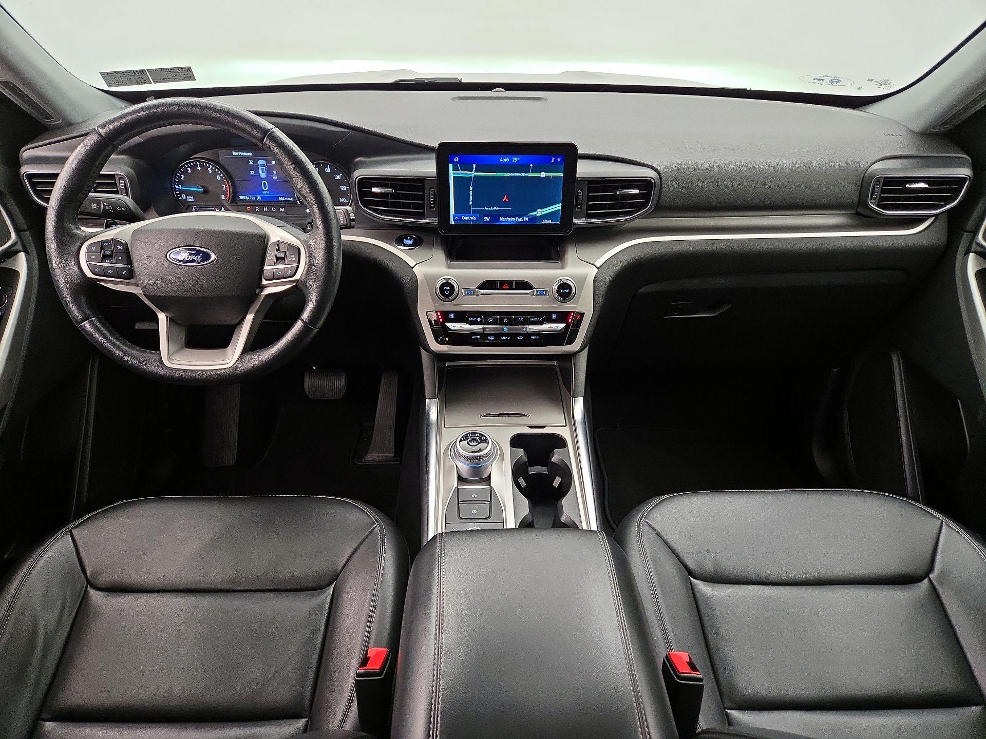 Thumbnail: 2021 Ford Explorer - 9