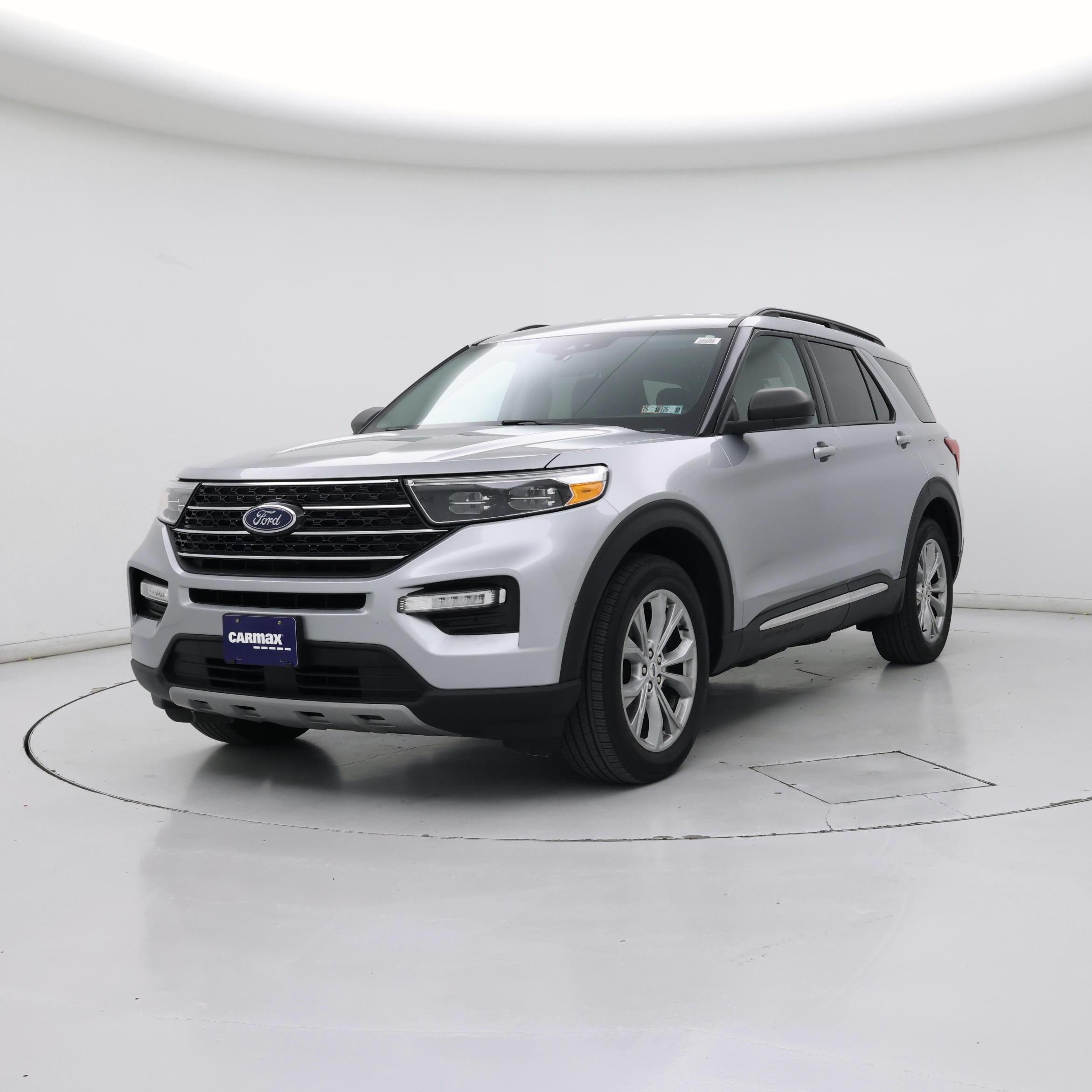 Thumbnail: 2021 Ford Explorer - 4