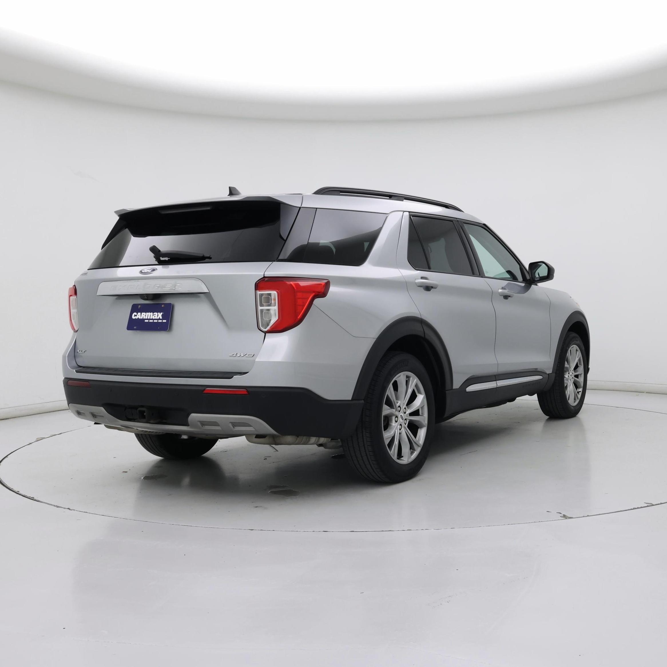 Thumbnail: 2021 Ford Explorer - 8