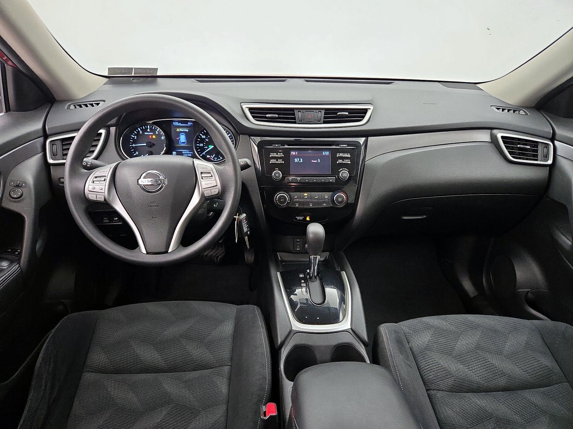 Thumbnail: 2016 Nissan Rogue - 9