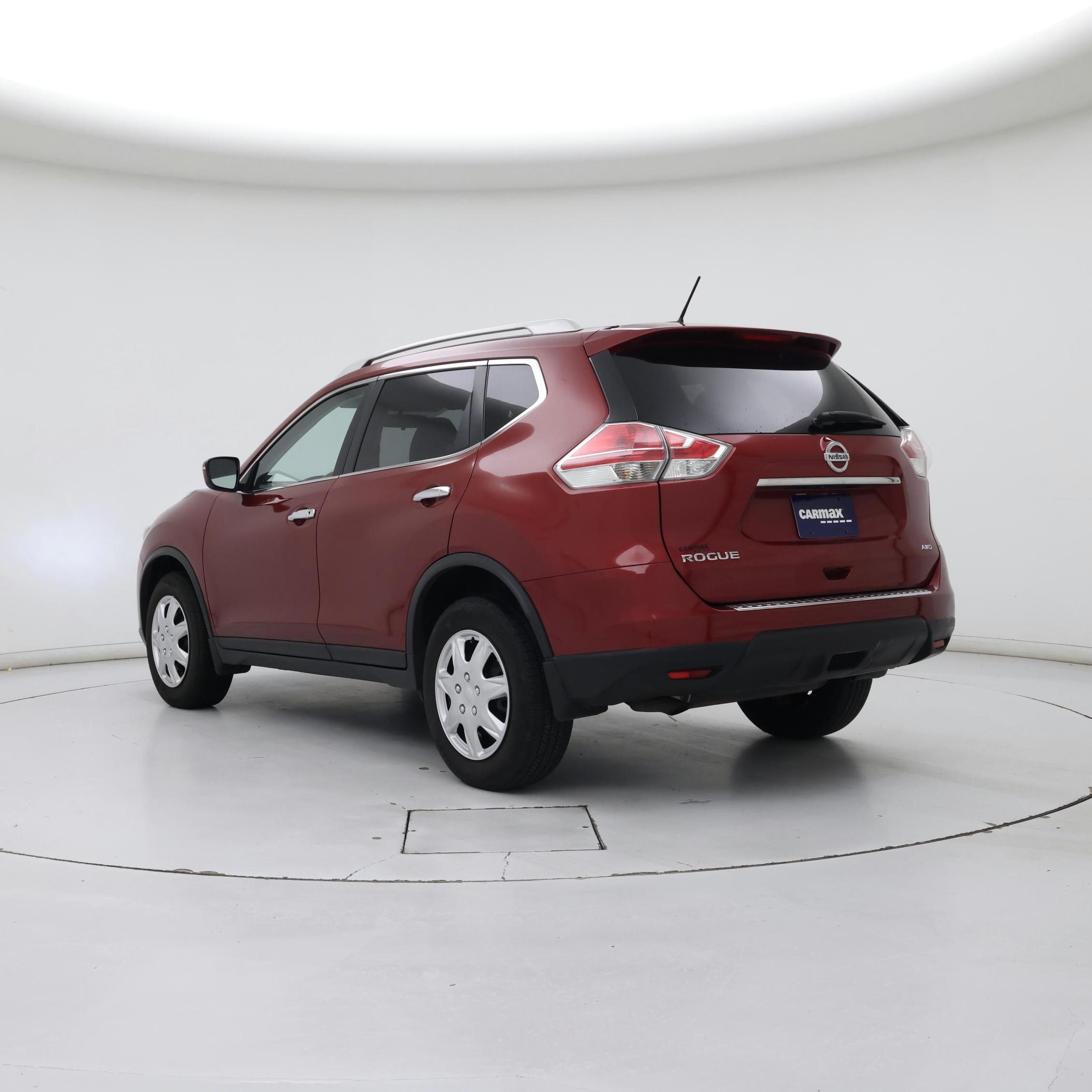 Thumbnail: 2016 Nissan Rogue - 2