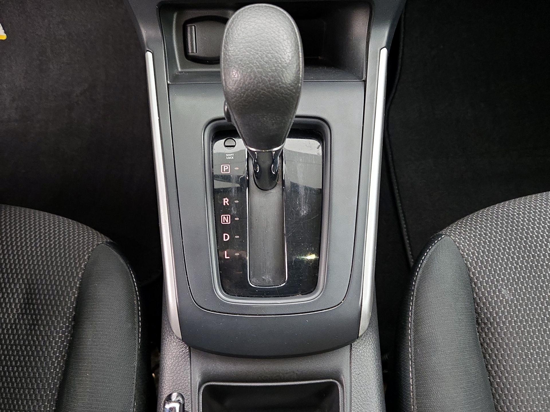 Thumbnail: 2019 Nissan Sentra - 16