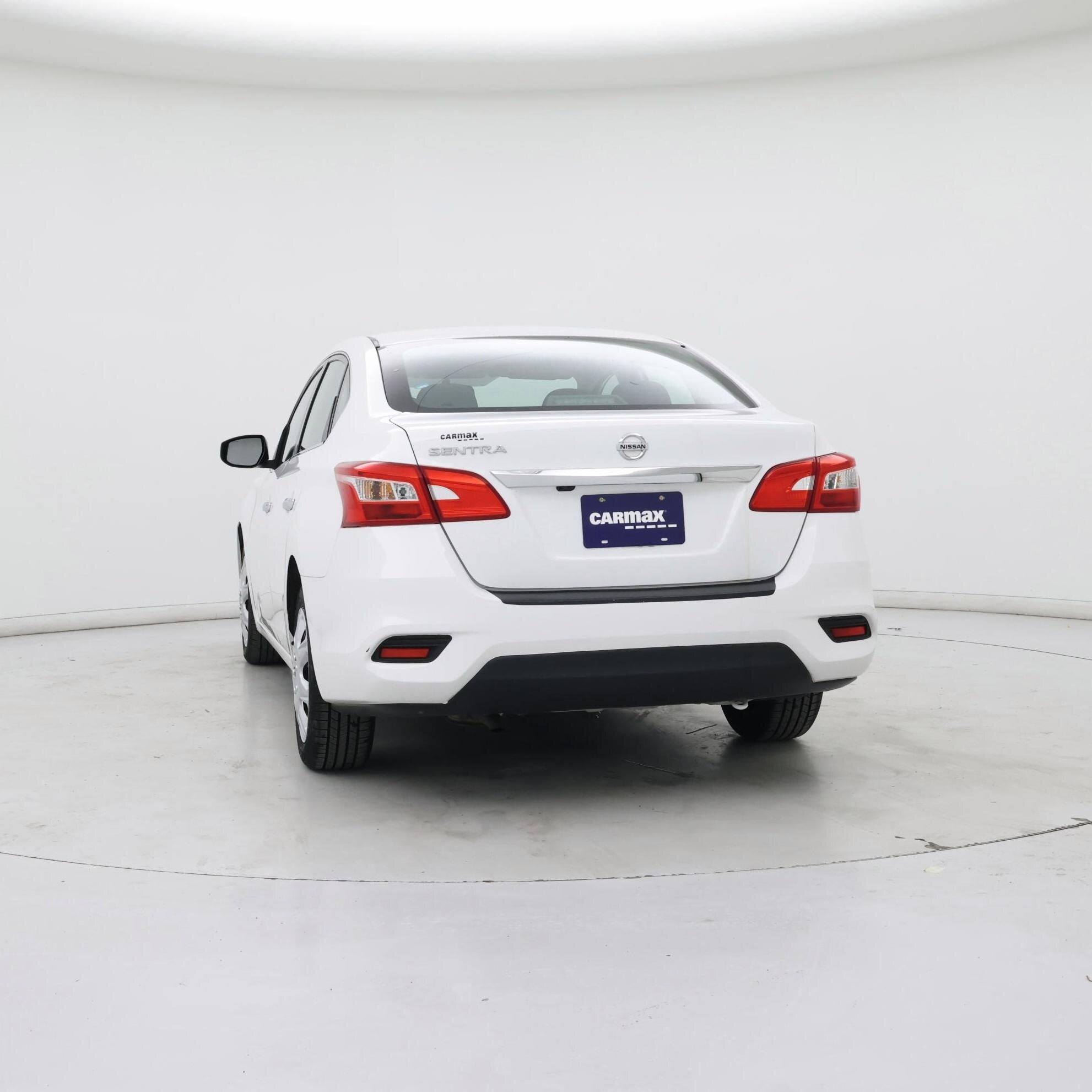 Thumbnail: 2019 Nissan Sentra - 6