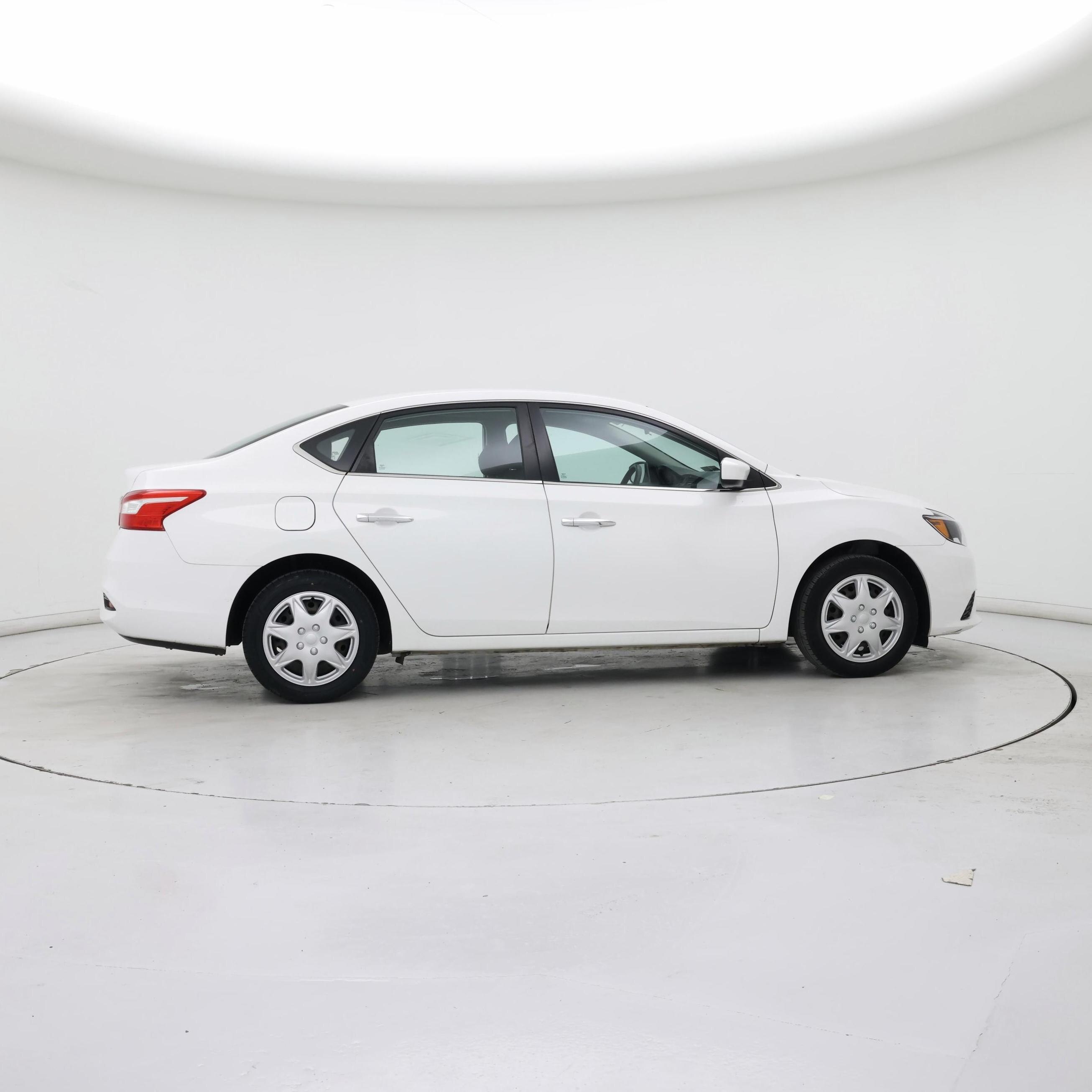 Thumbnail: 2019 Nissan Sentra - 7