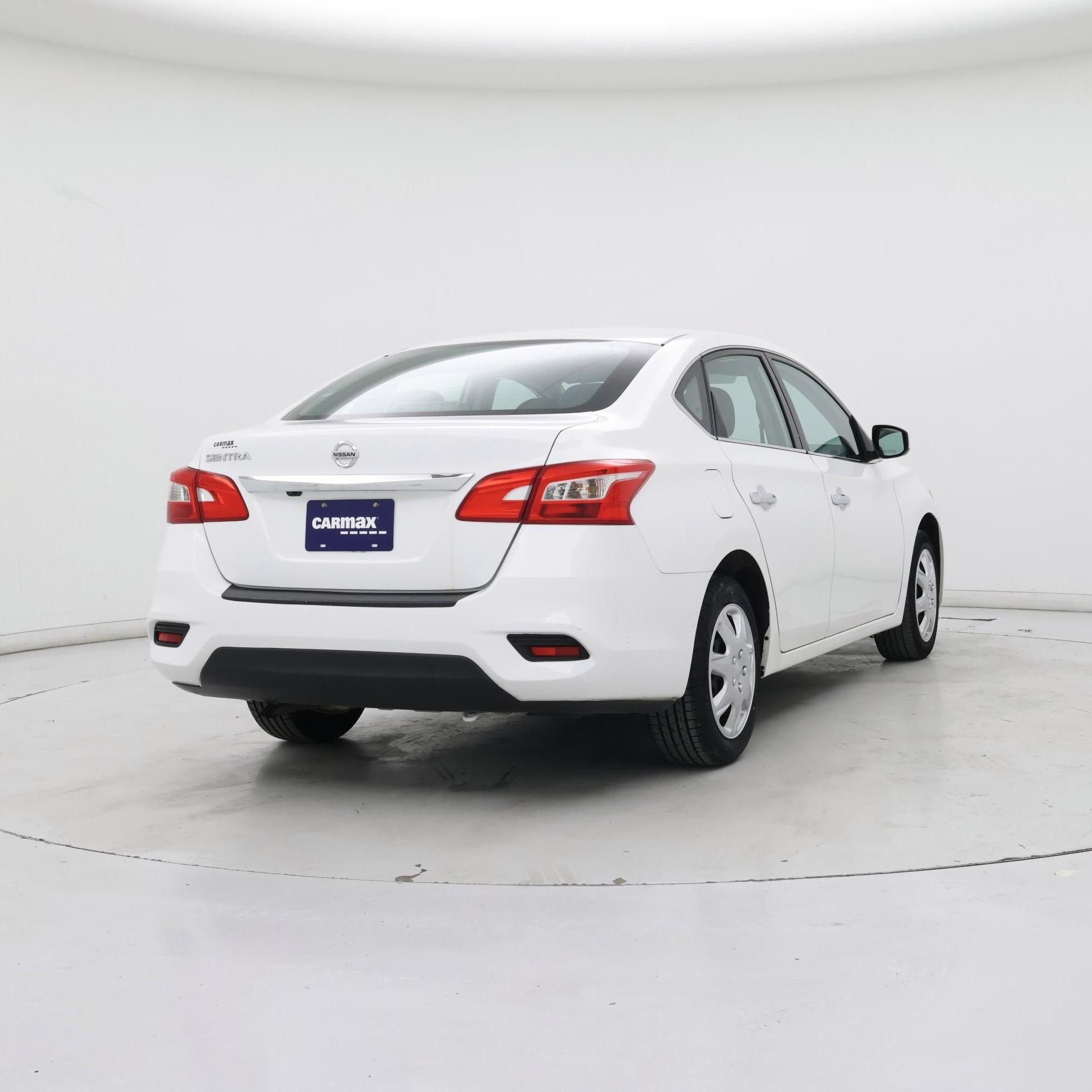 Thumbnail: 2019 Nissan Sentra - 8