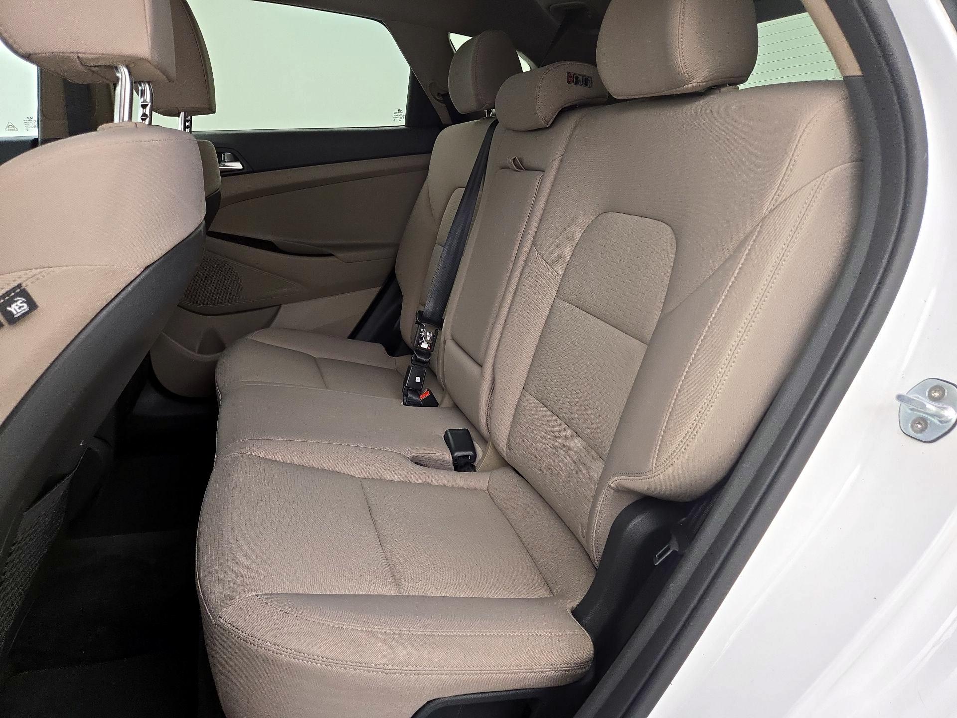 Thumbnail: 2020 Hyundai Tucson - 19