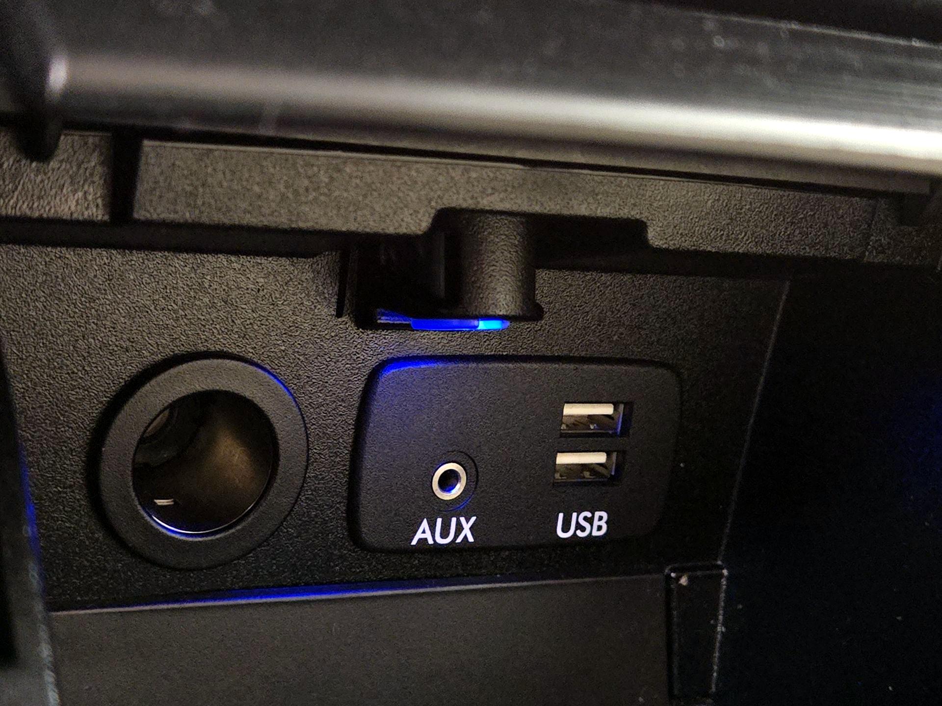 Thumbnail: 2015 Subaru Legacy - 18