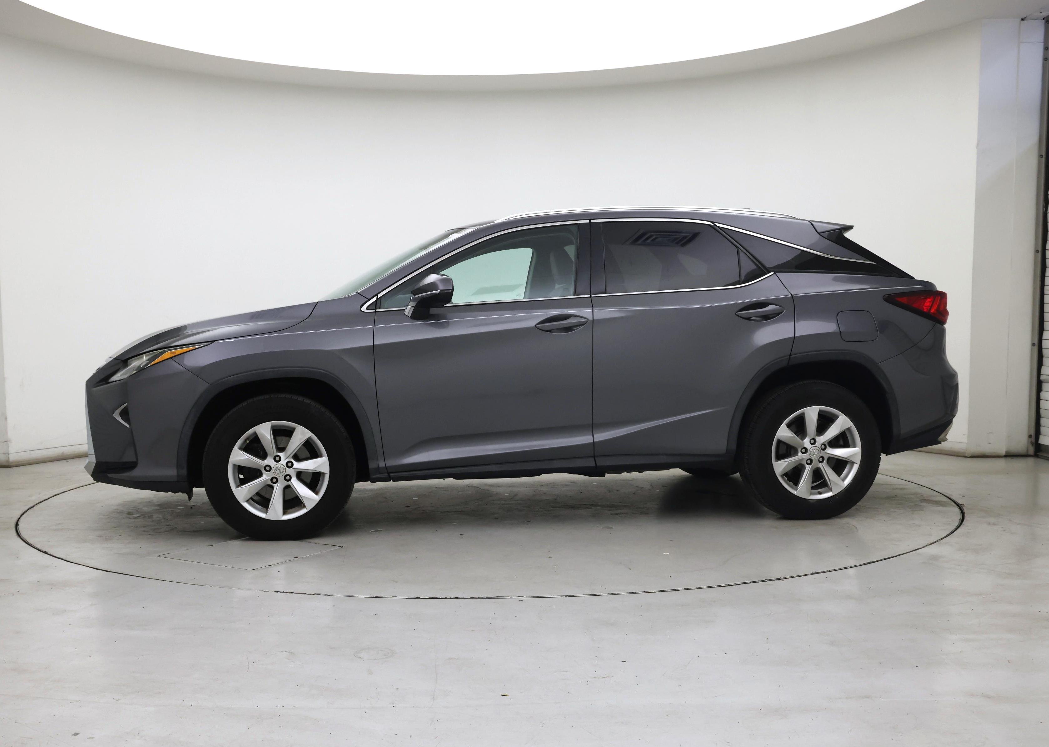 Thumbnail: 2016 Lexus RX - 3