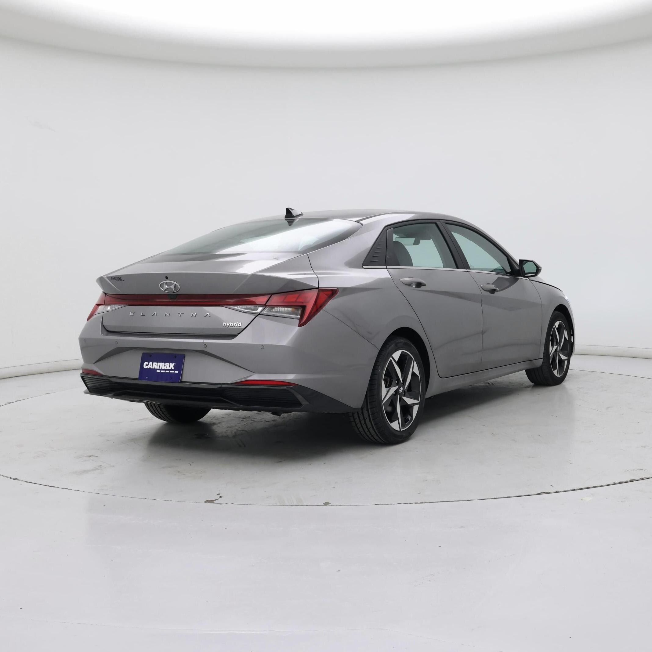 Thumbnail: 2023 Hyundai Elantra - 8